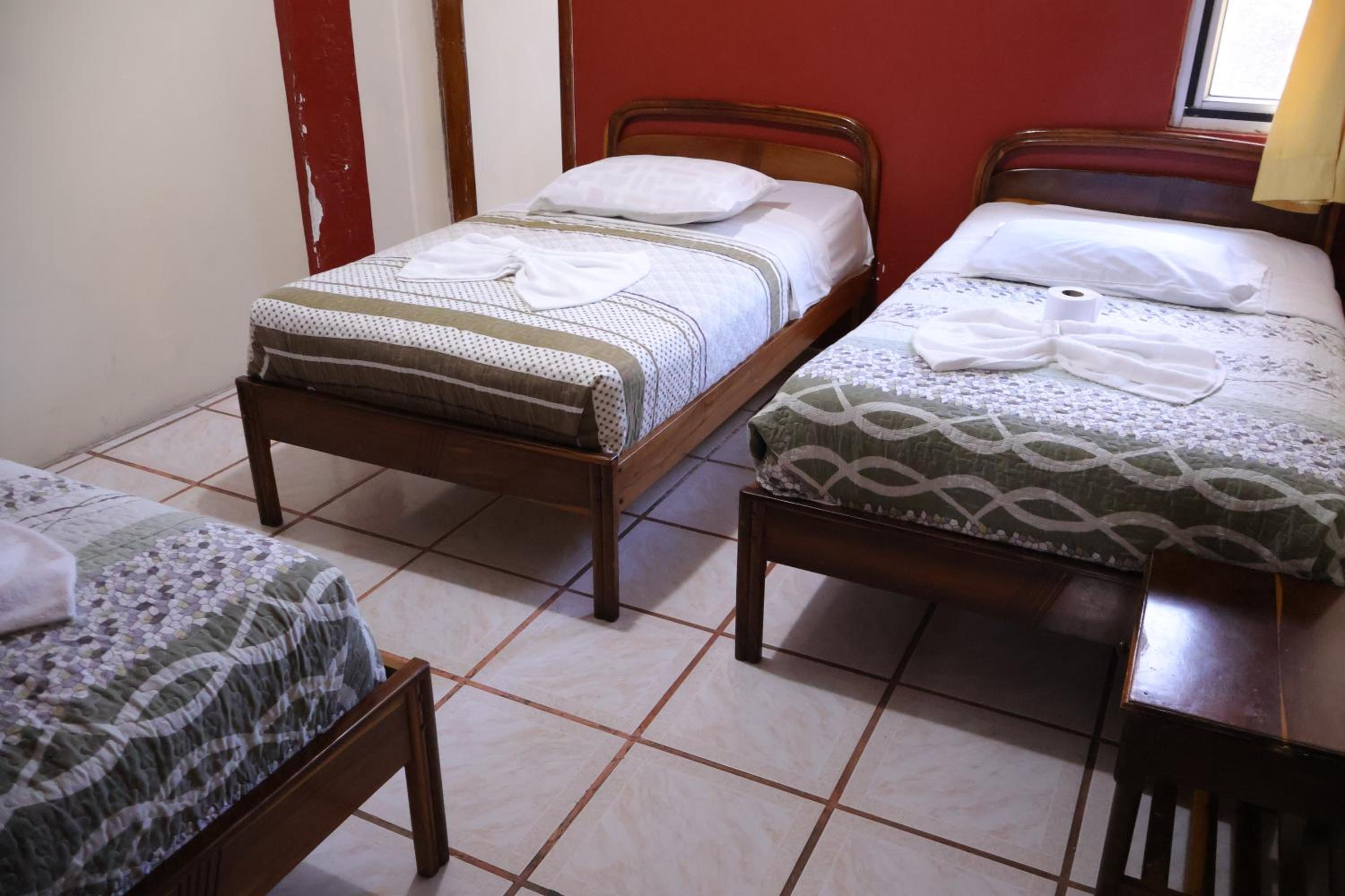 Andes Hostal