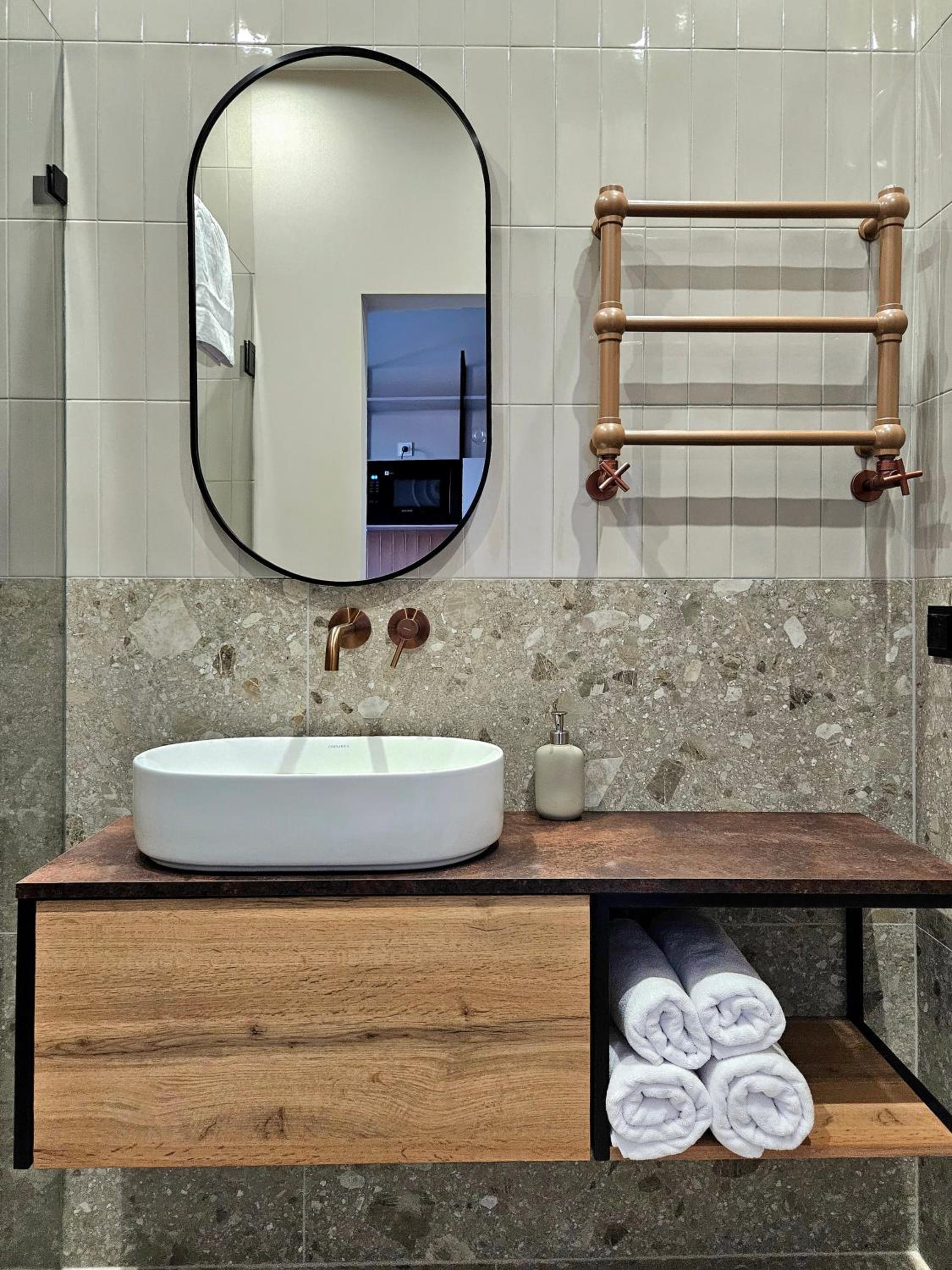 Roosevelta Residence Apartments - przy OFF Piotrkowska, FV - Klimatyzacja - WiFi, Orientarium, Atlas Arena, HopaLupa, Aquapark Fala, EC1