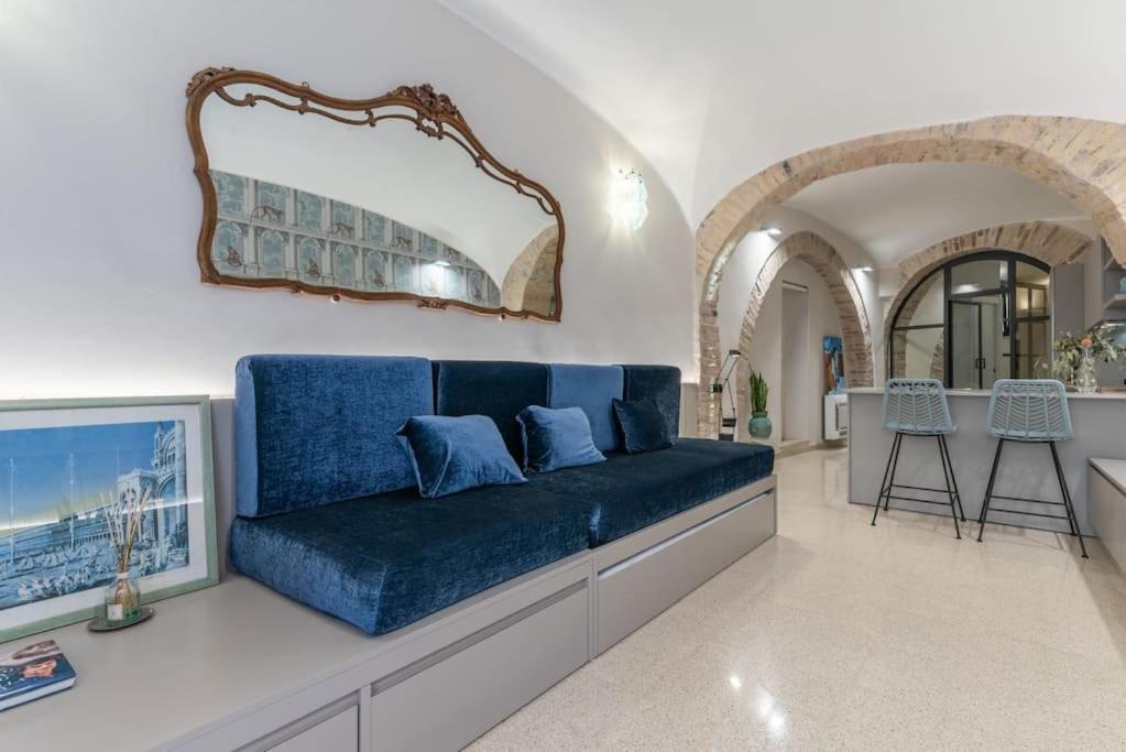 DomusLatina Monti - Luxury stay in the heart of Rome