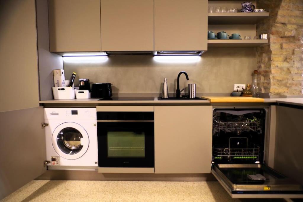 DomusLatina Monti - Luxury stay in the heart of Rome