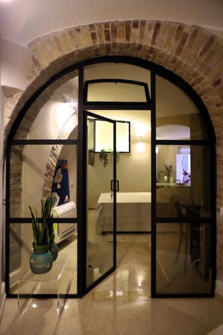DomusLatina Monti - Luxury stay in the heart of Rome