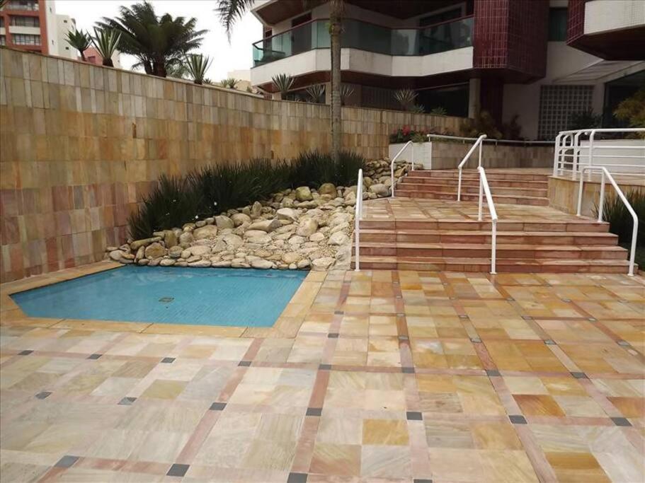 Apartamento com 4 Suítes na Rua da Praia do Módulo 6 na Riviera de São Lourenço