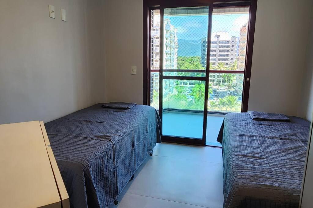 Apartamento com 4 Suítes na Rua da Praia do Módulo 6 na Riviera de São Lourenço