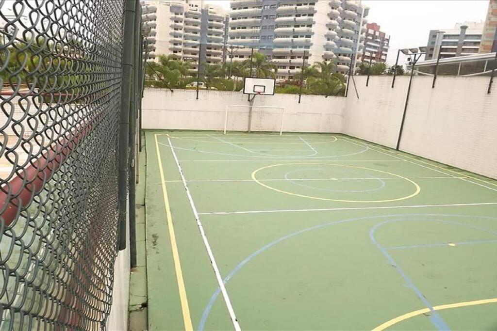 Apartamento com 4 Suítes na Rua da Praia do Módulo 6 na Riviera de São Lourenço