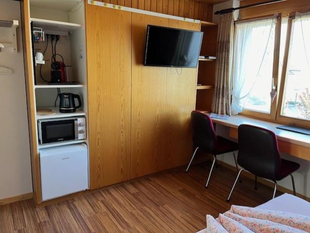 Ruhige Zimmer im Grünen und Studio im Naherholungsgebiet