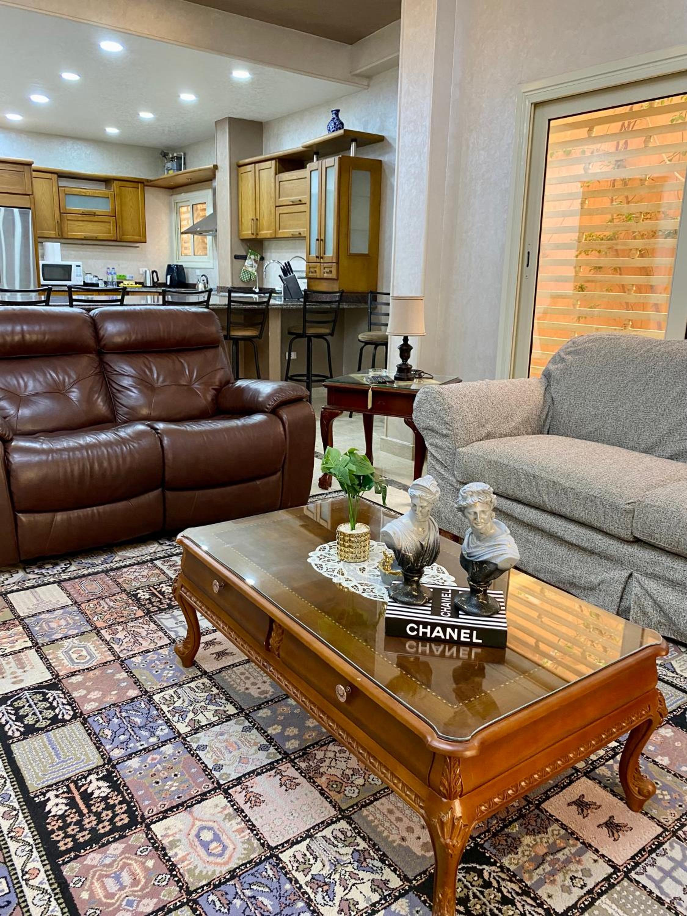 New Cairo 3BR Villa Garden & Prime Location By Best of Bedz