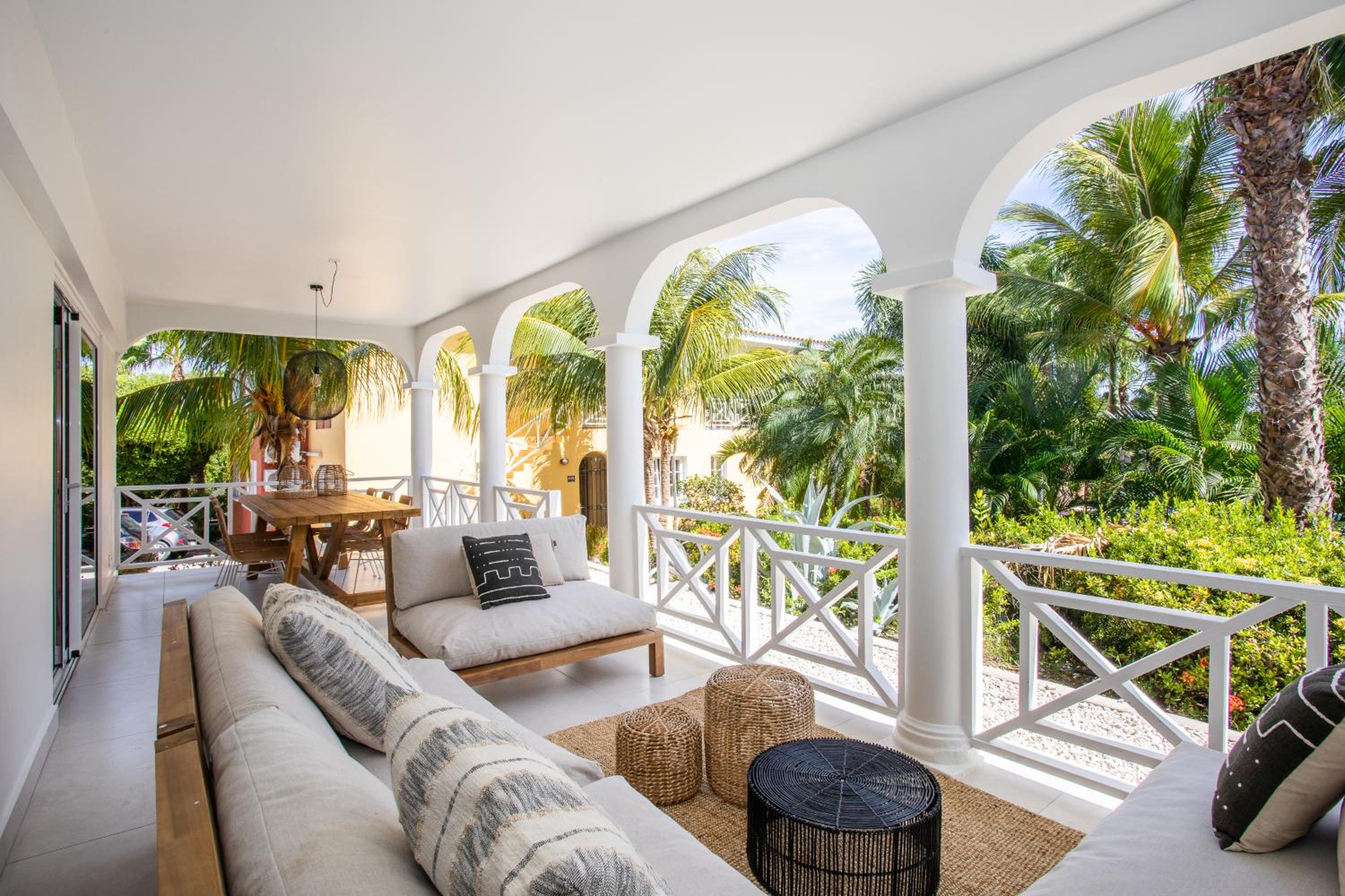 Dushi Tropicana, Jan Thiel, Curaçao