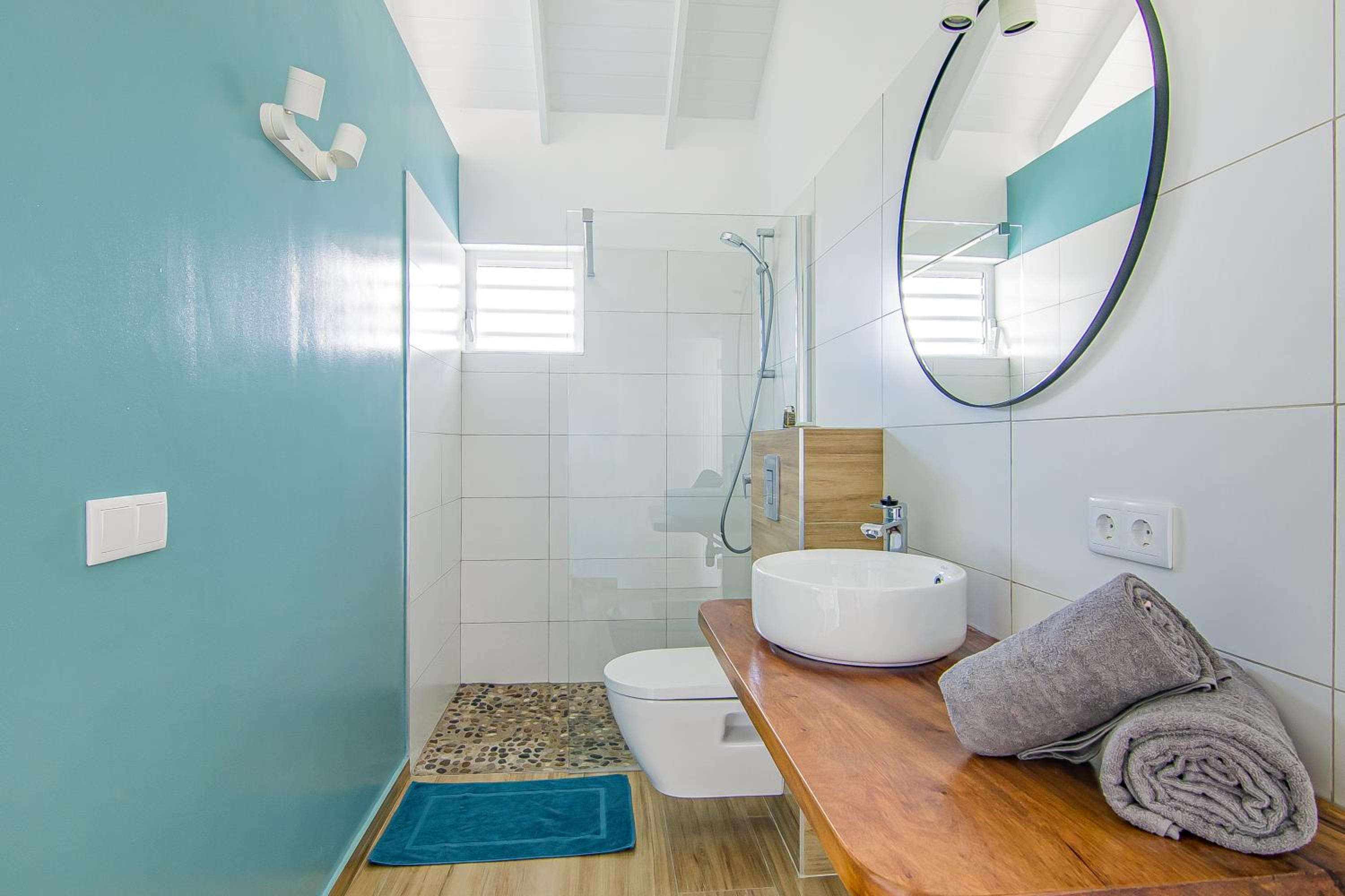 Kakina Lodges Jan Thiel