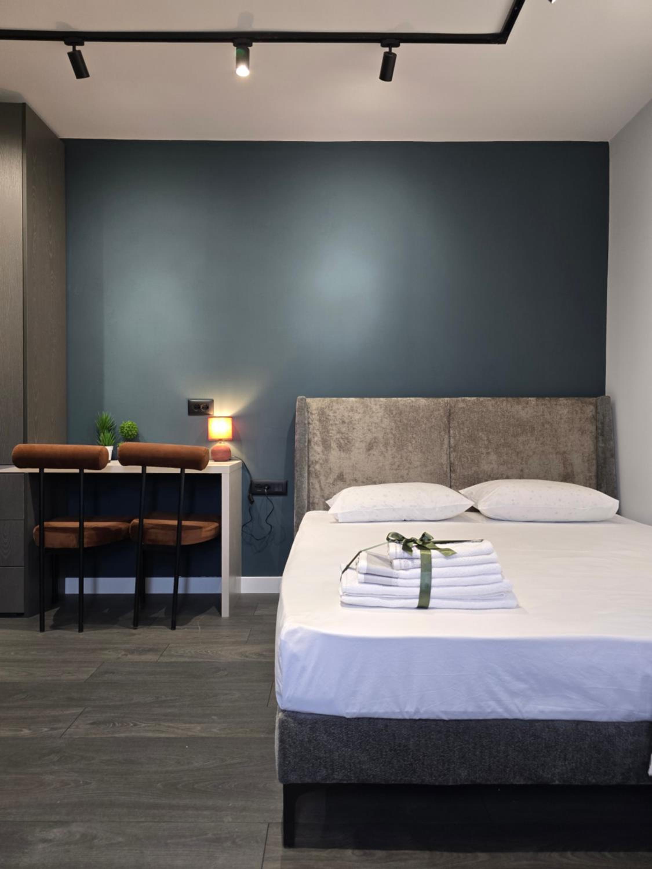 INN Center Studio Apartment