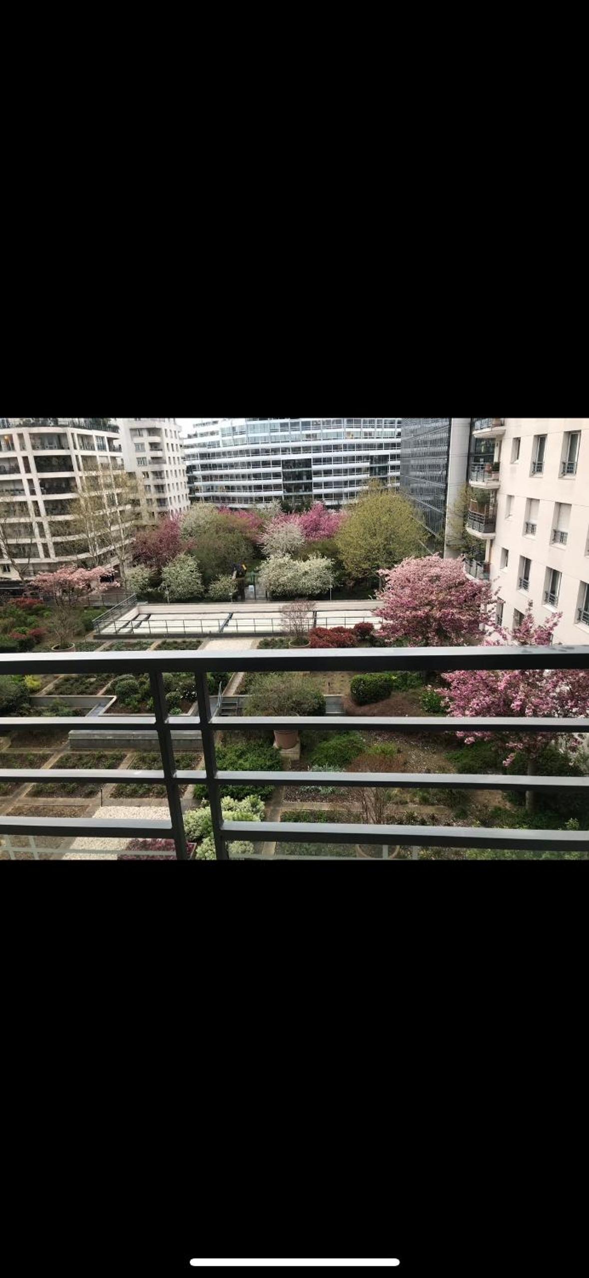 3 bedrooms with Tour Eiffel view