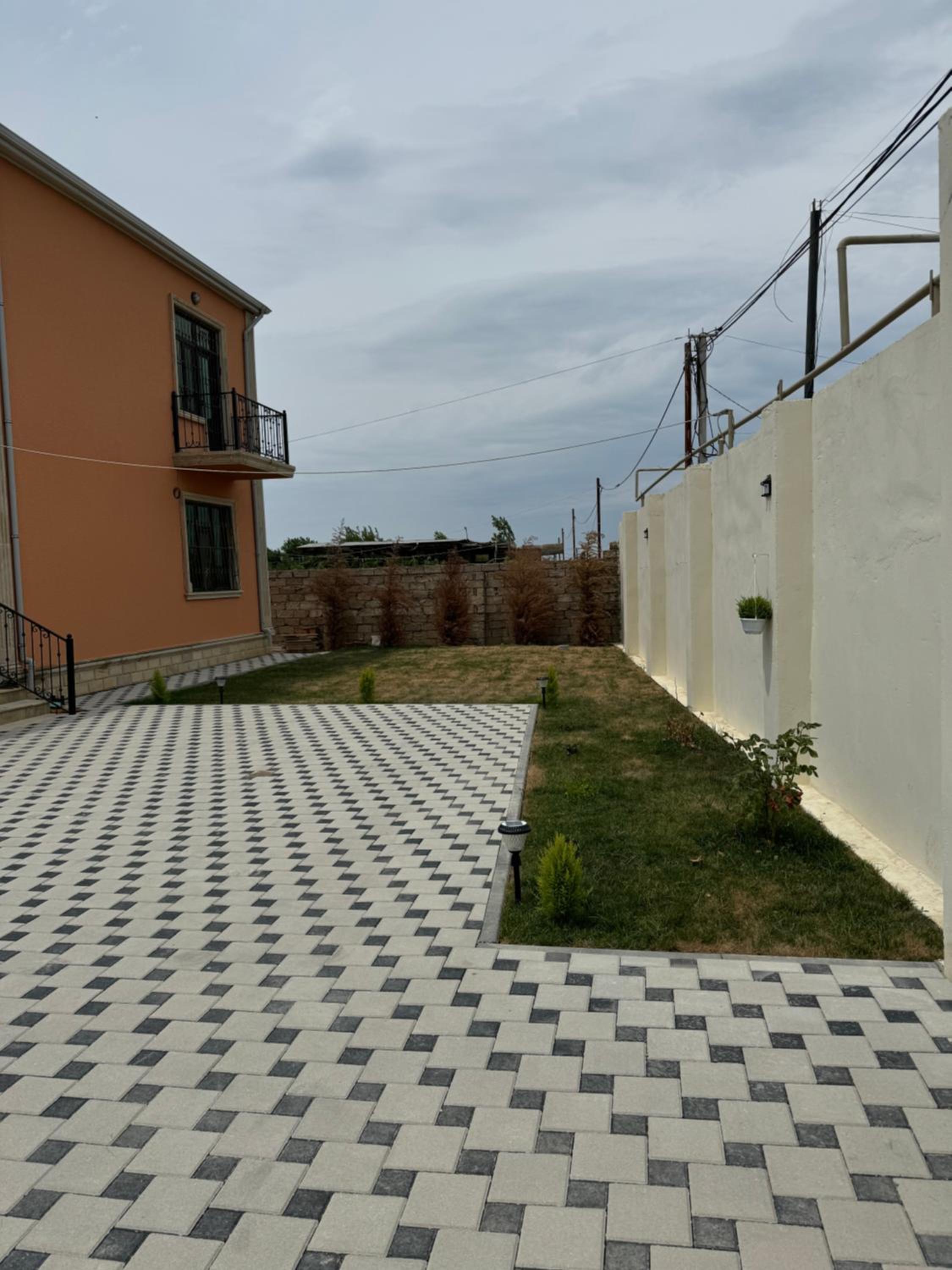 Pirşağı bağ evi