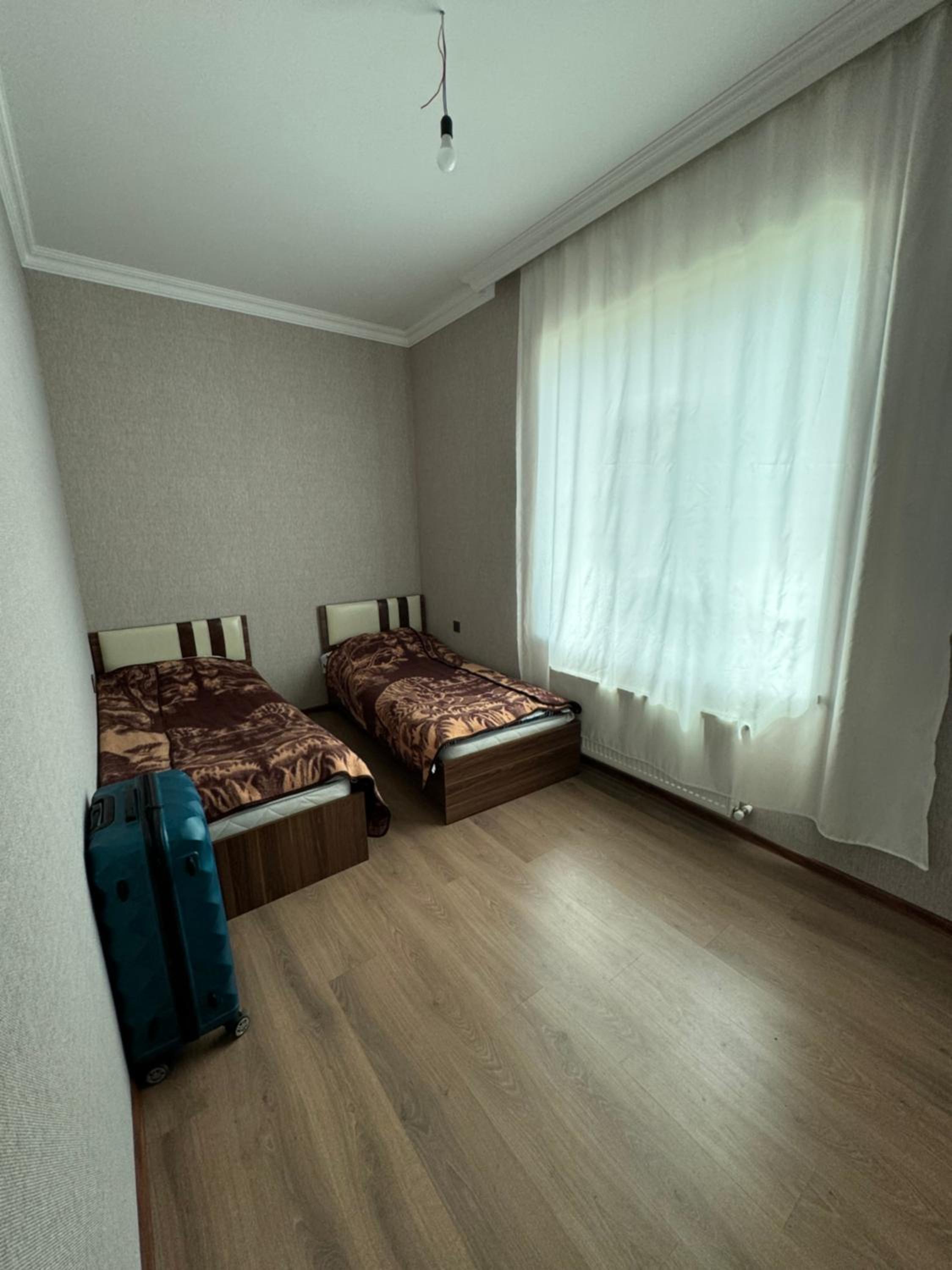 Pirşağı bağ evi