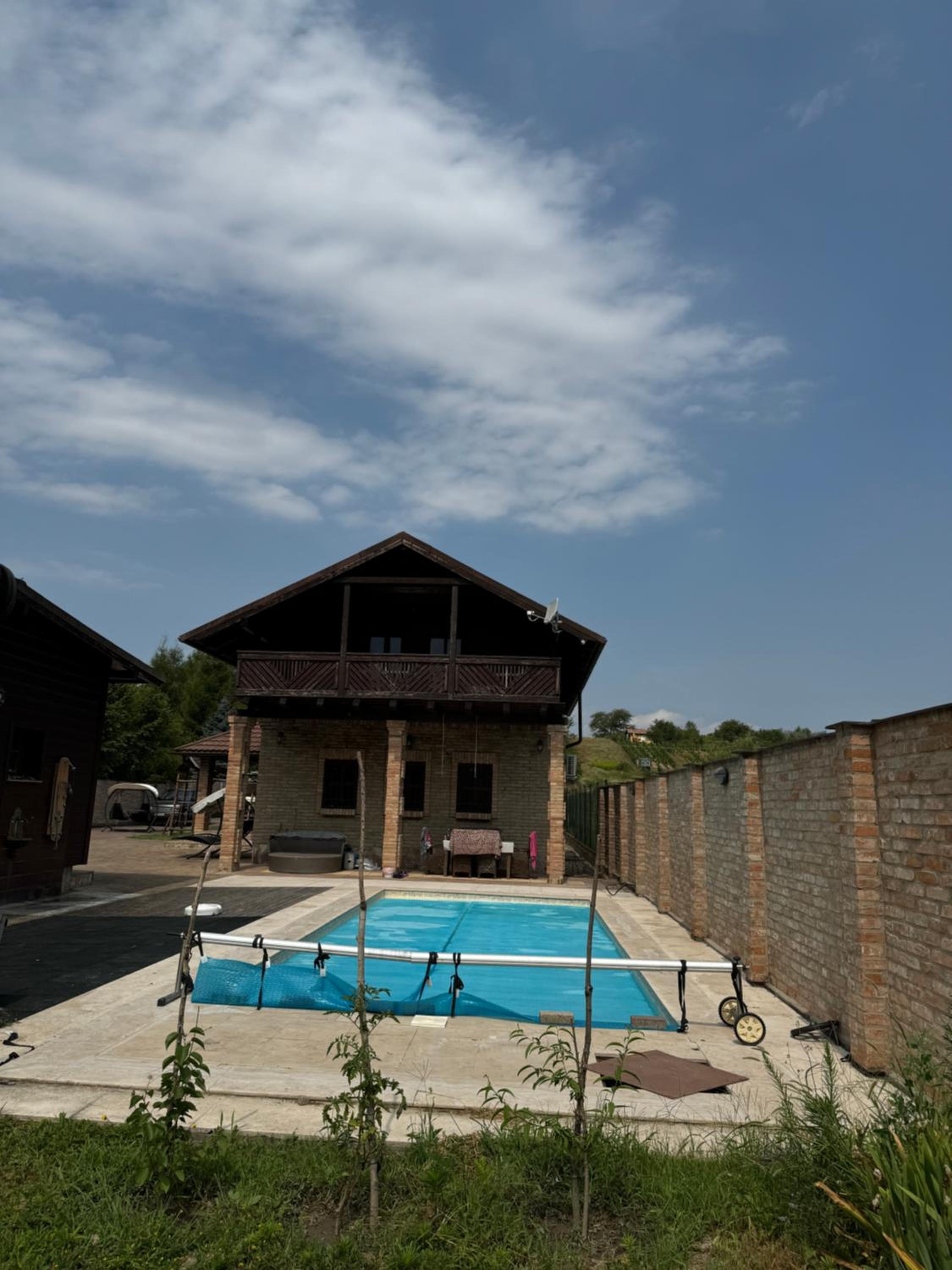 Julies Villas view 4