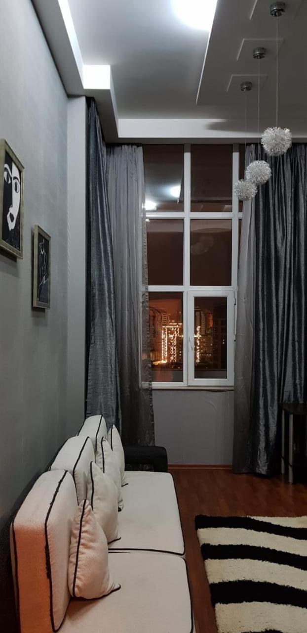Luxury 5 room duplex in the center of Baku