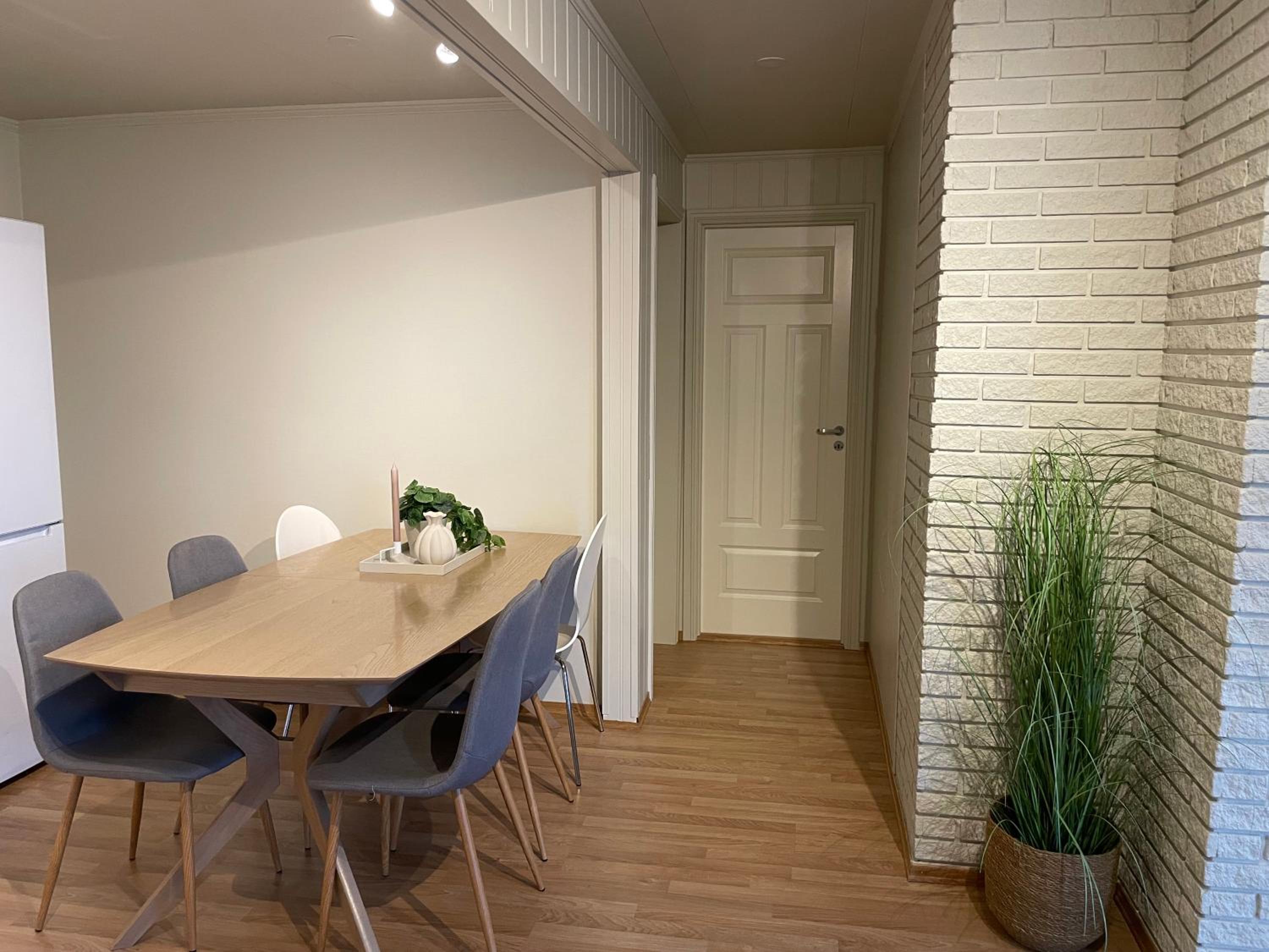 Homey appartment with sea view