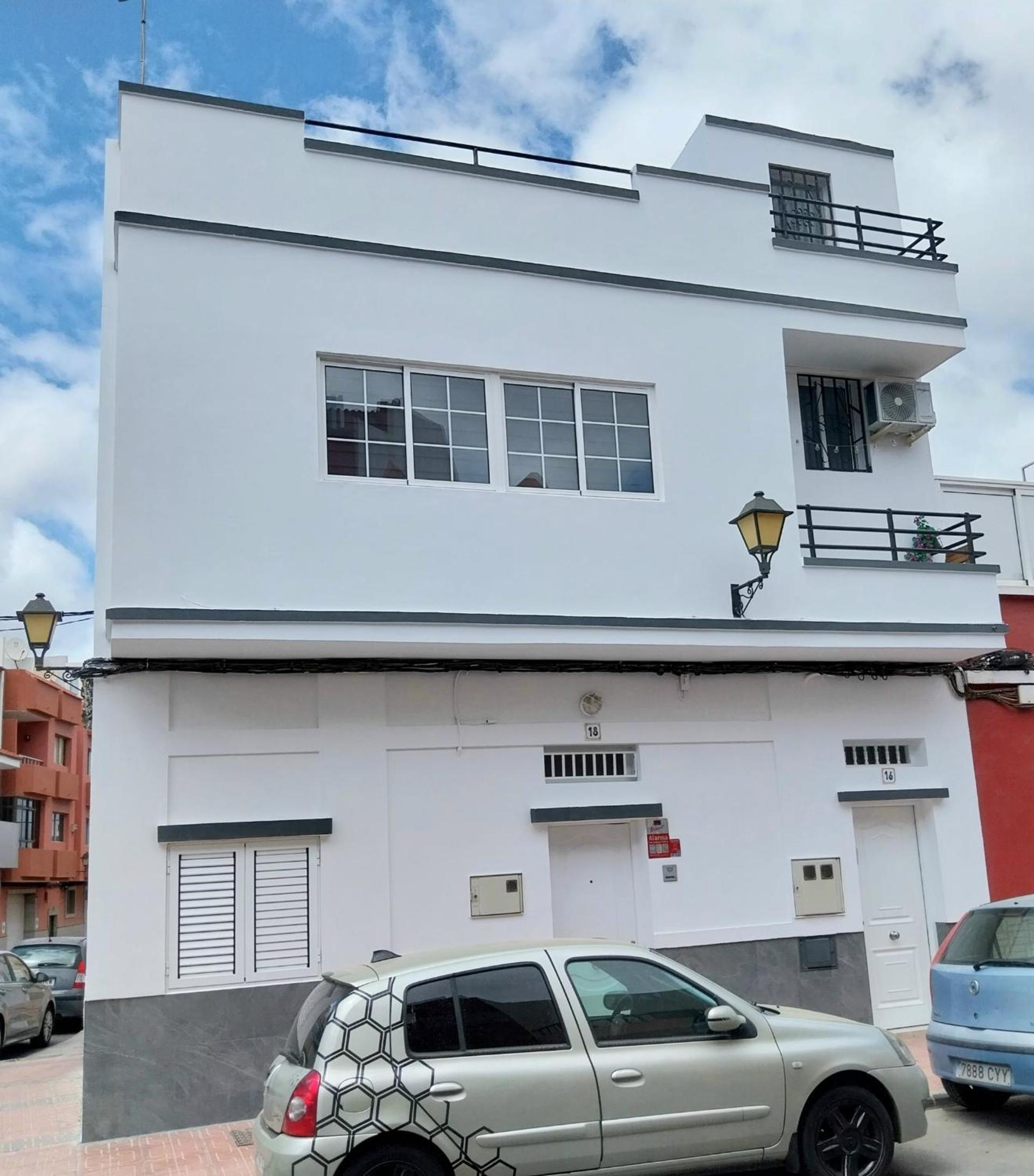 Roque's House