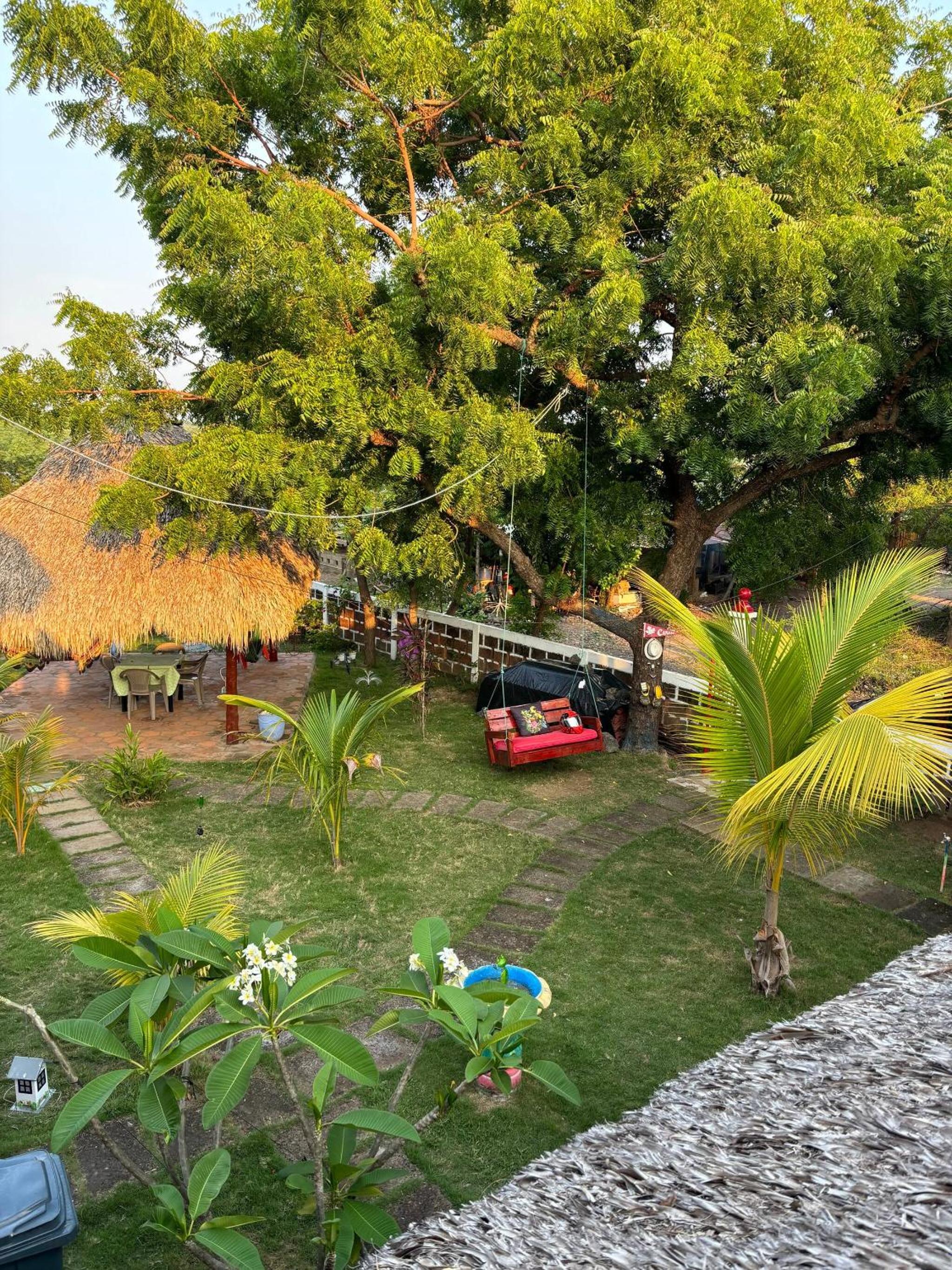 Beach house with pool for 6 people - Las Penitas