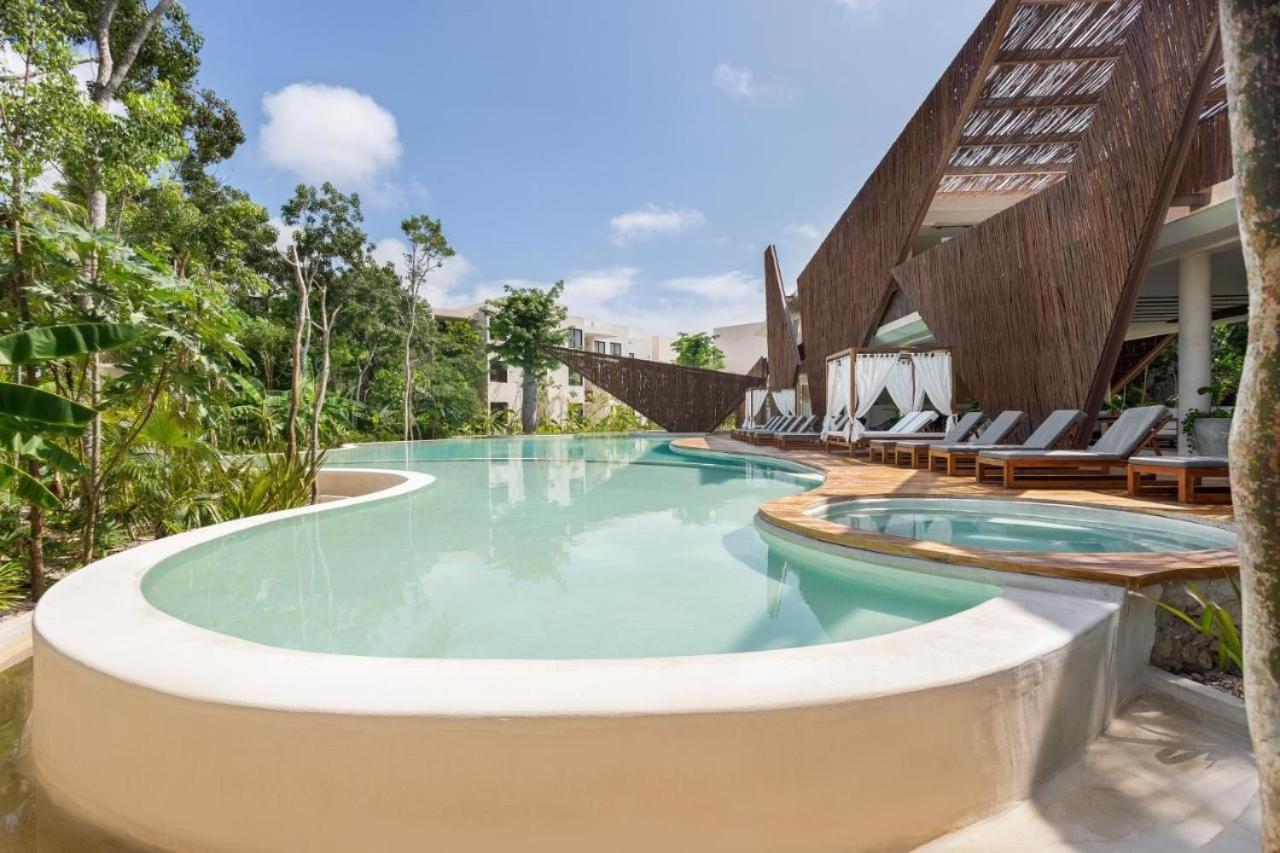 Ophelia Tulum C9 view 5