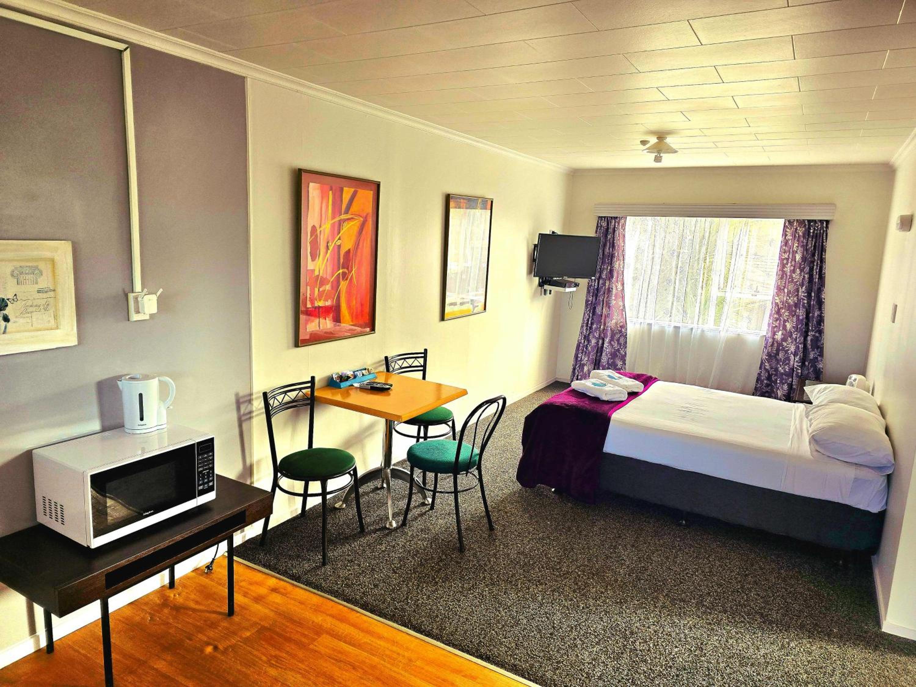 Putaruru Arms Motor Inn