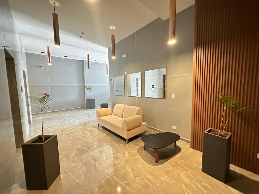 Belmonte502-Apartaestudio en zona exclusiva con piscina