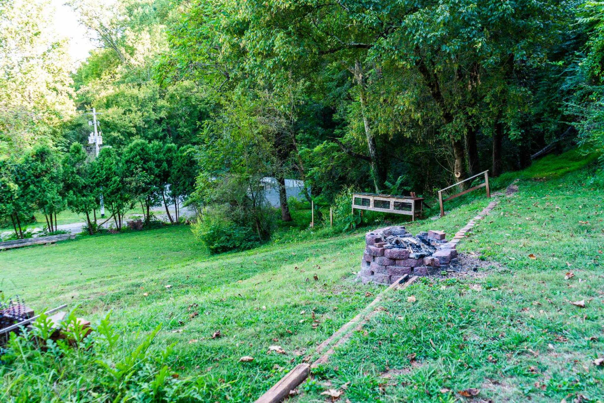Cozy South Knoxville Home view 3