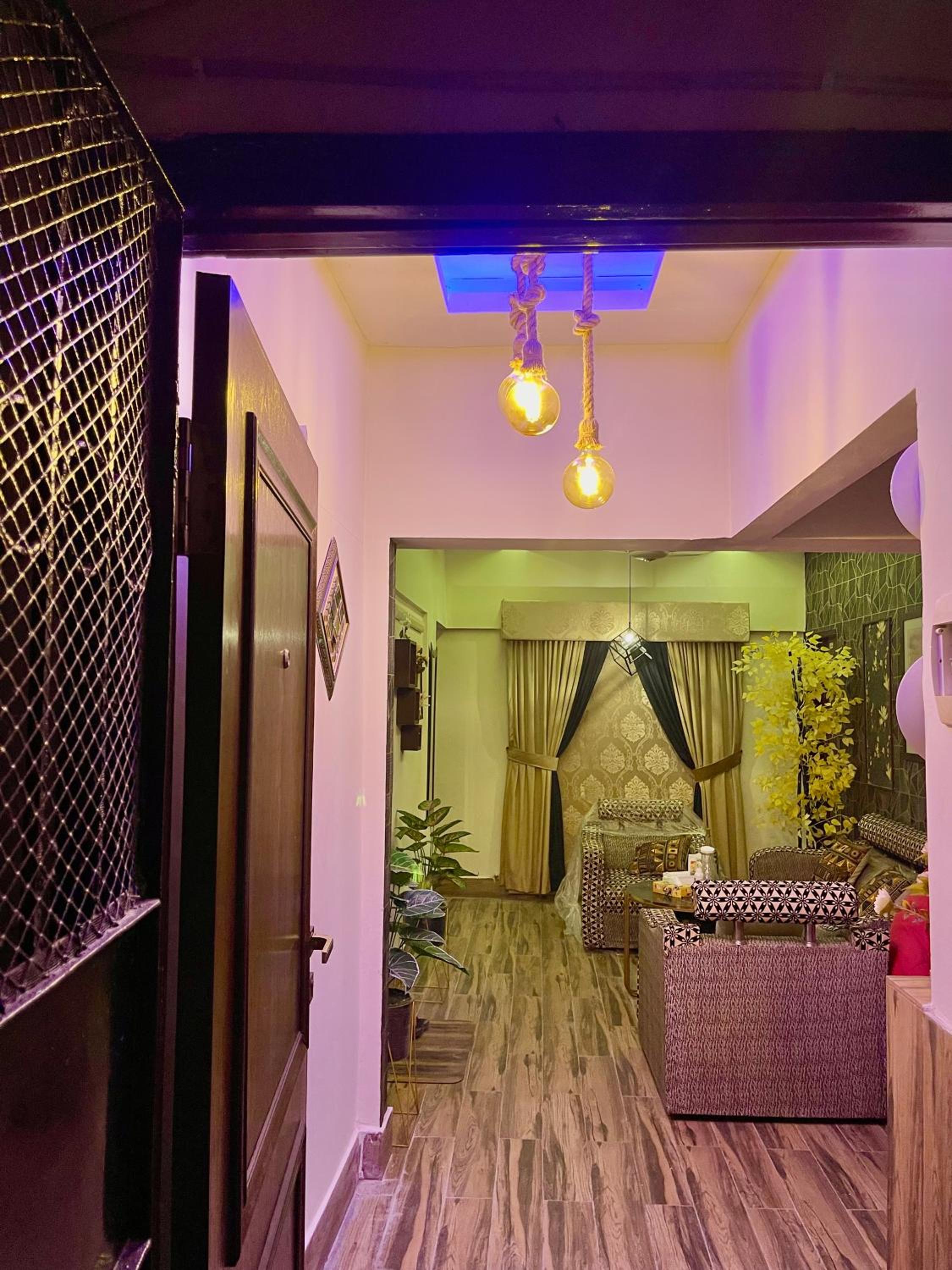 In the best location of badar commercial middle of DHA Karachi phase 5 view 2
