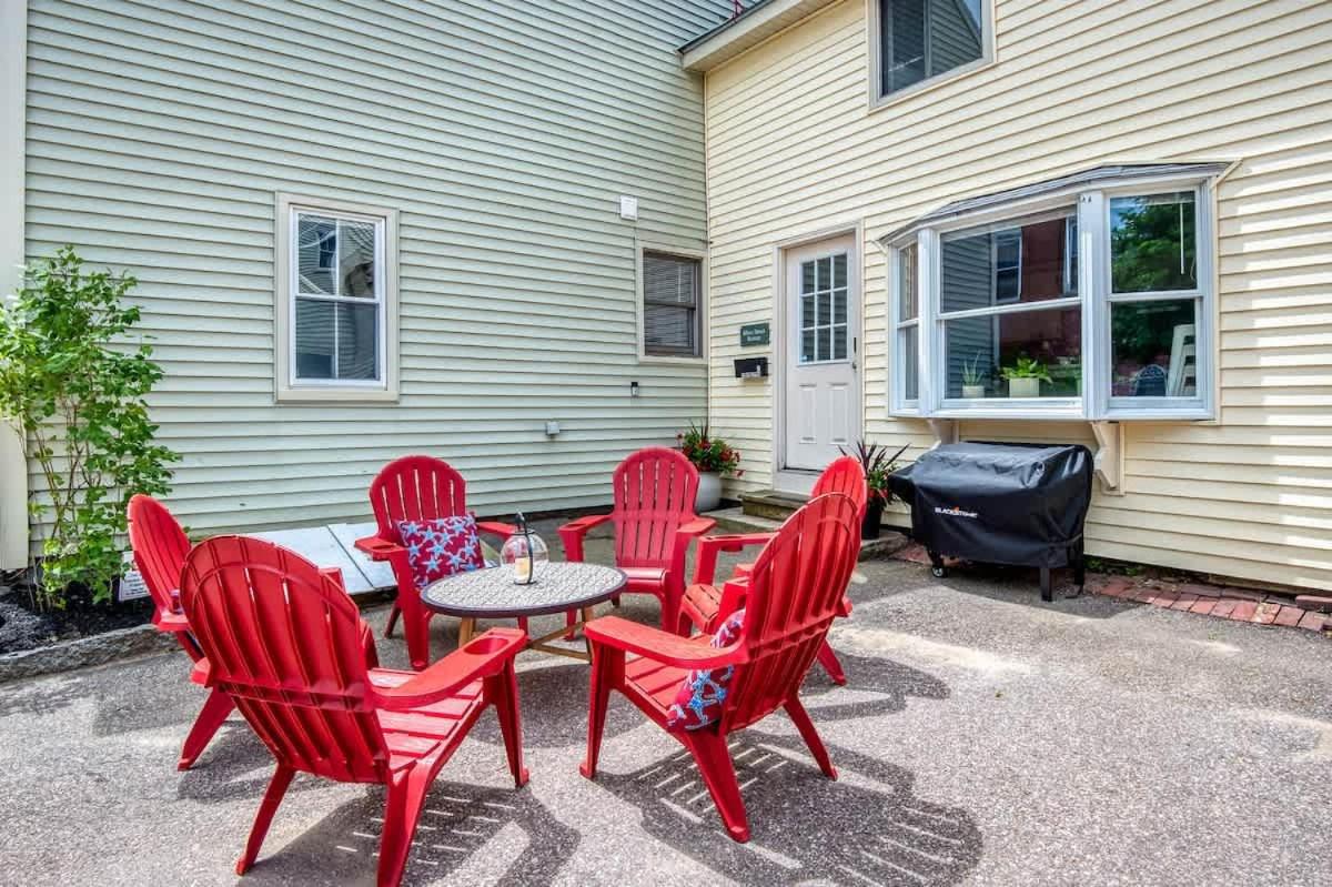 Spacious 6BR close to Portsmouth beaches and UNH view 3