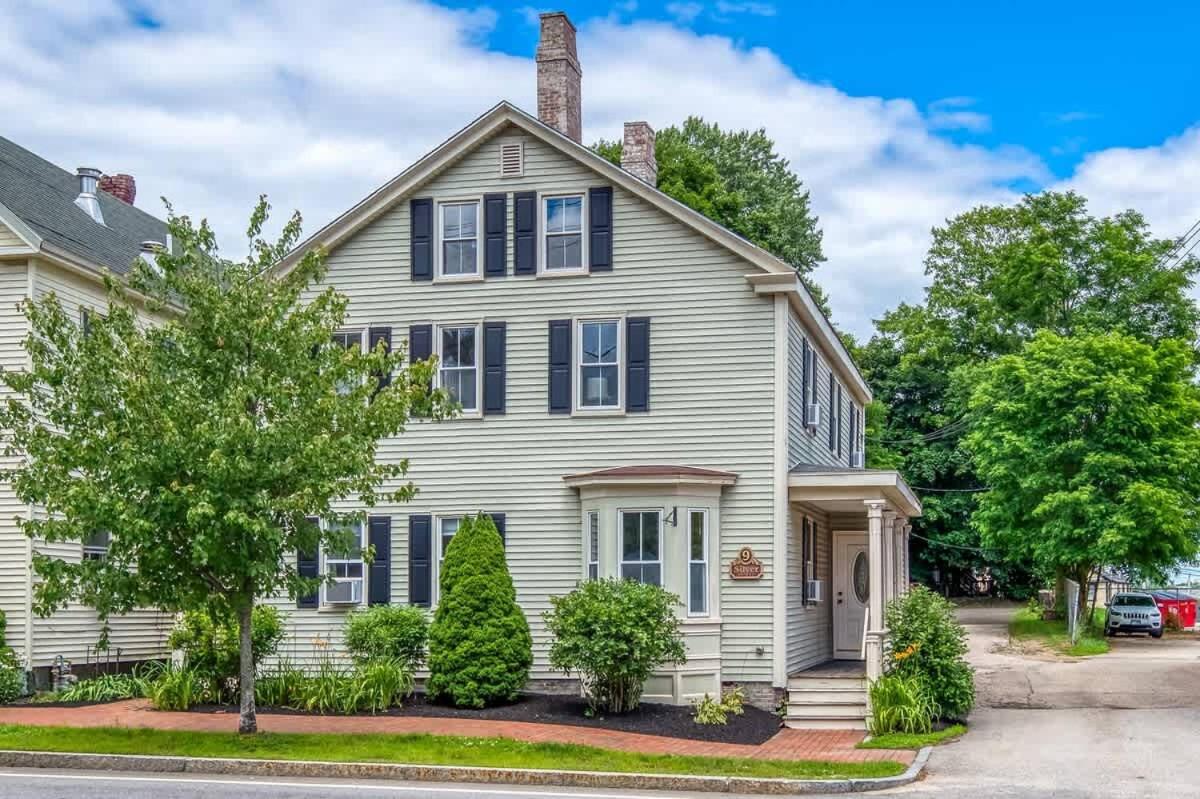 Spacious 6BR close to Portsmouth beaches and UNH view 2