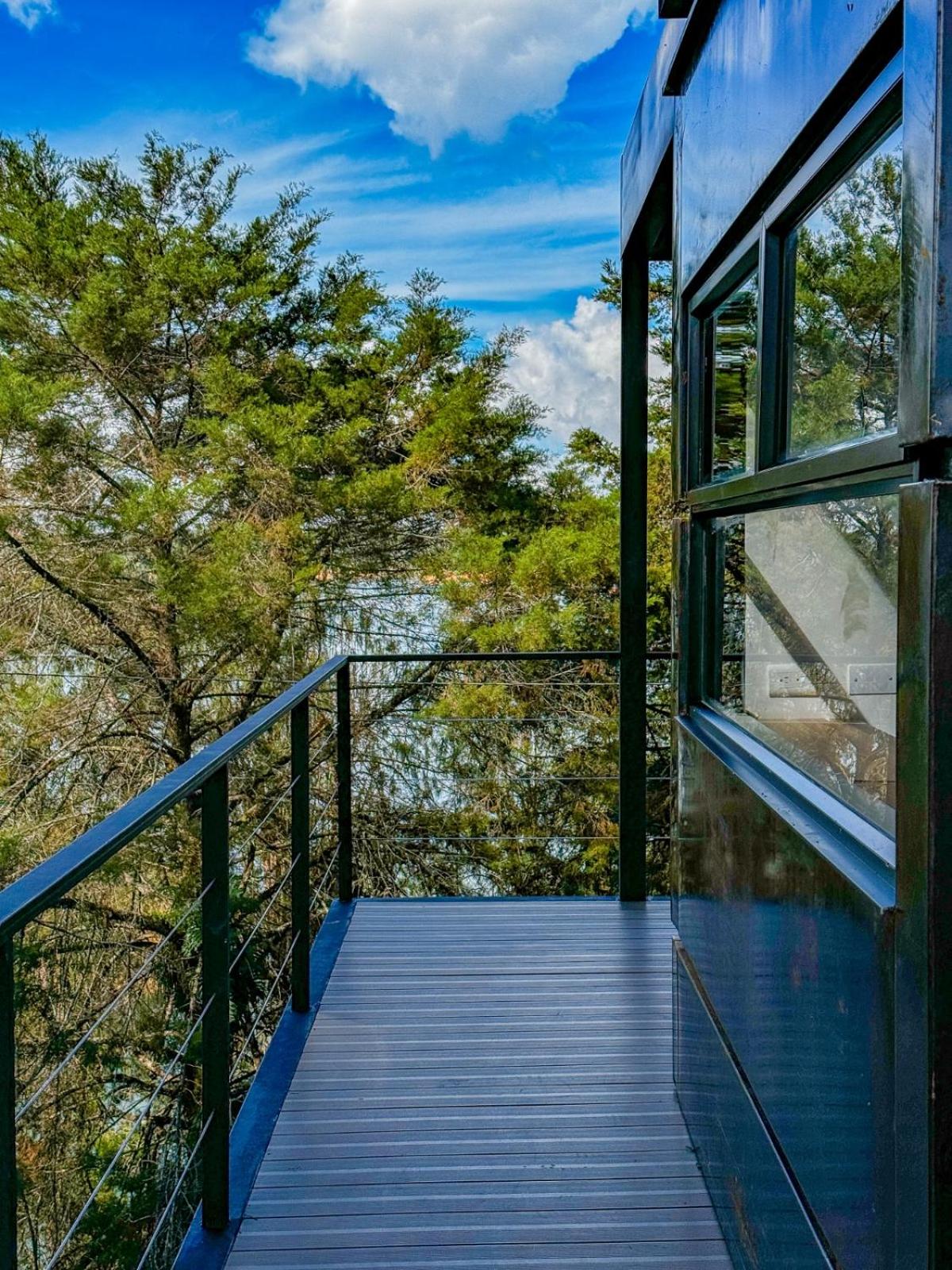 Cabaña con jacuzzi privado y vista al lago Elemen Retreat