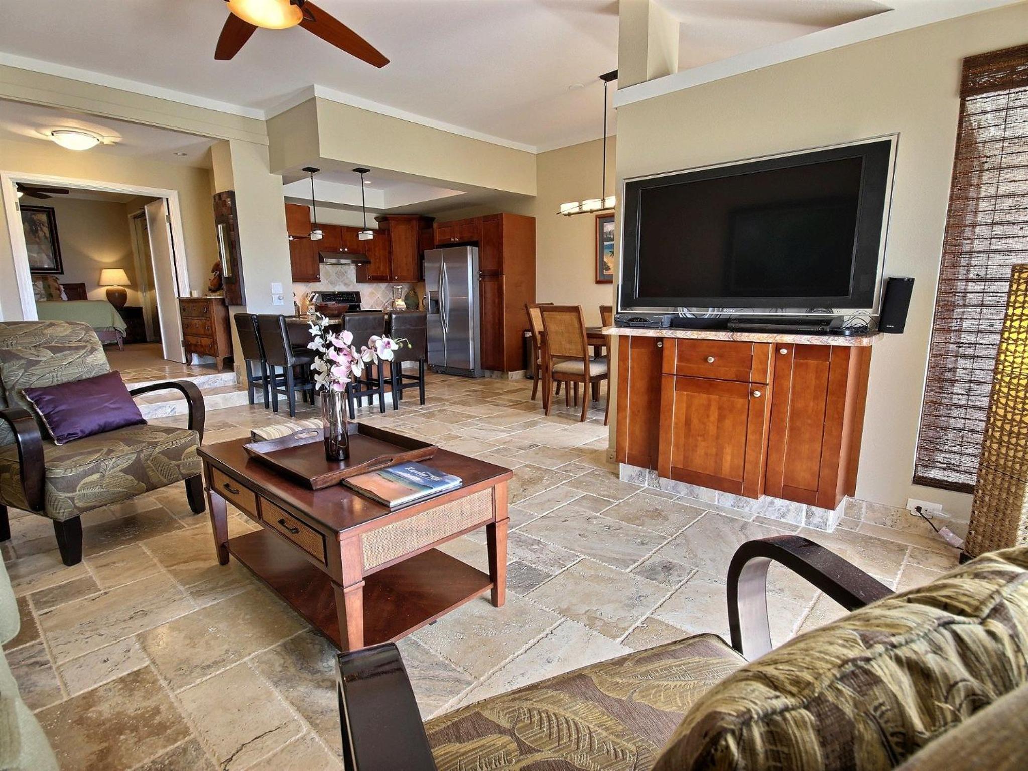 KBM Resorts: Kapalua Golf Villa KGV-19P3 Remodeled with Ocean Views Includes Rental Car