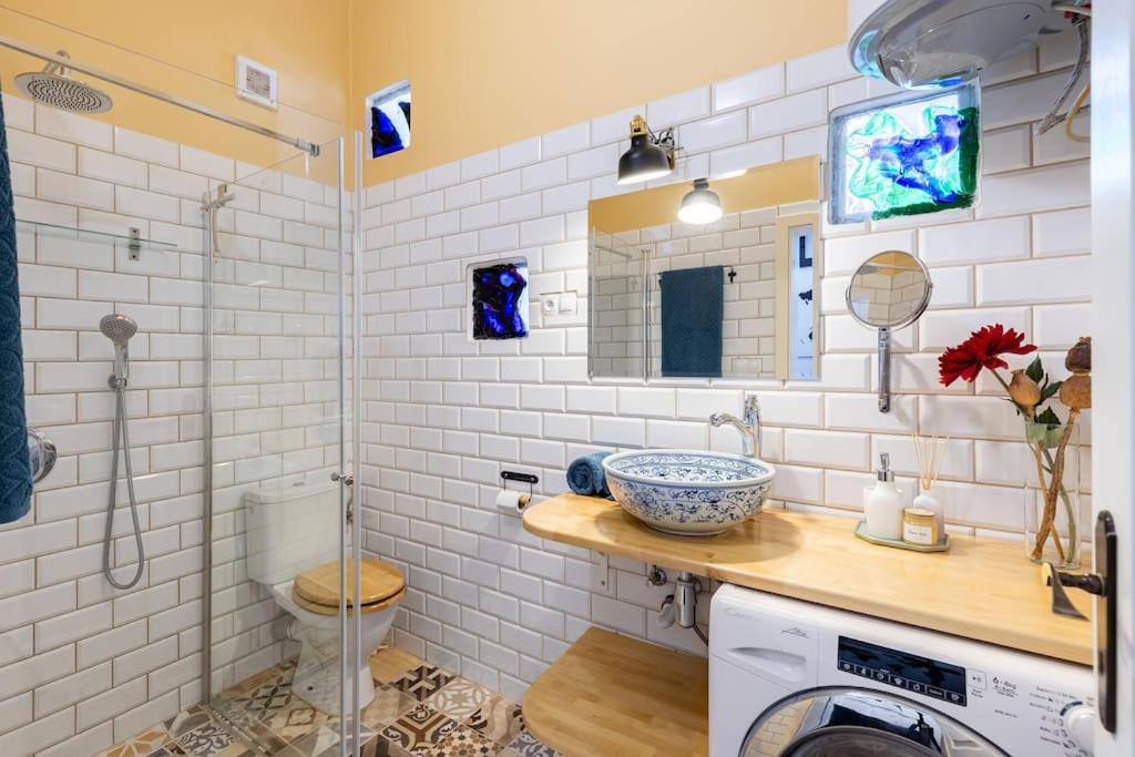 BNB Historical hideaway apartment view 4