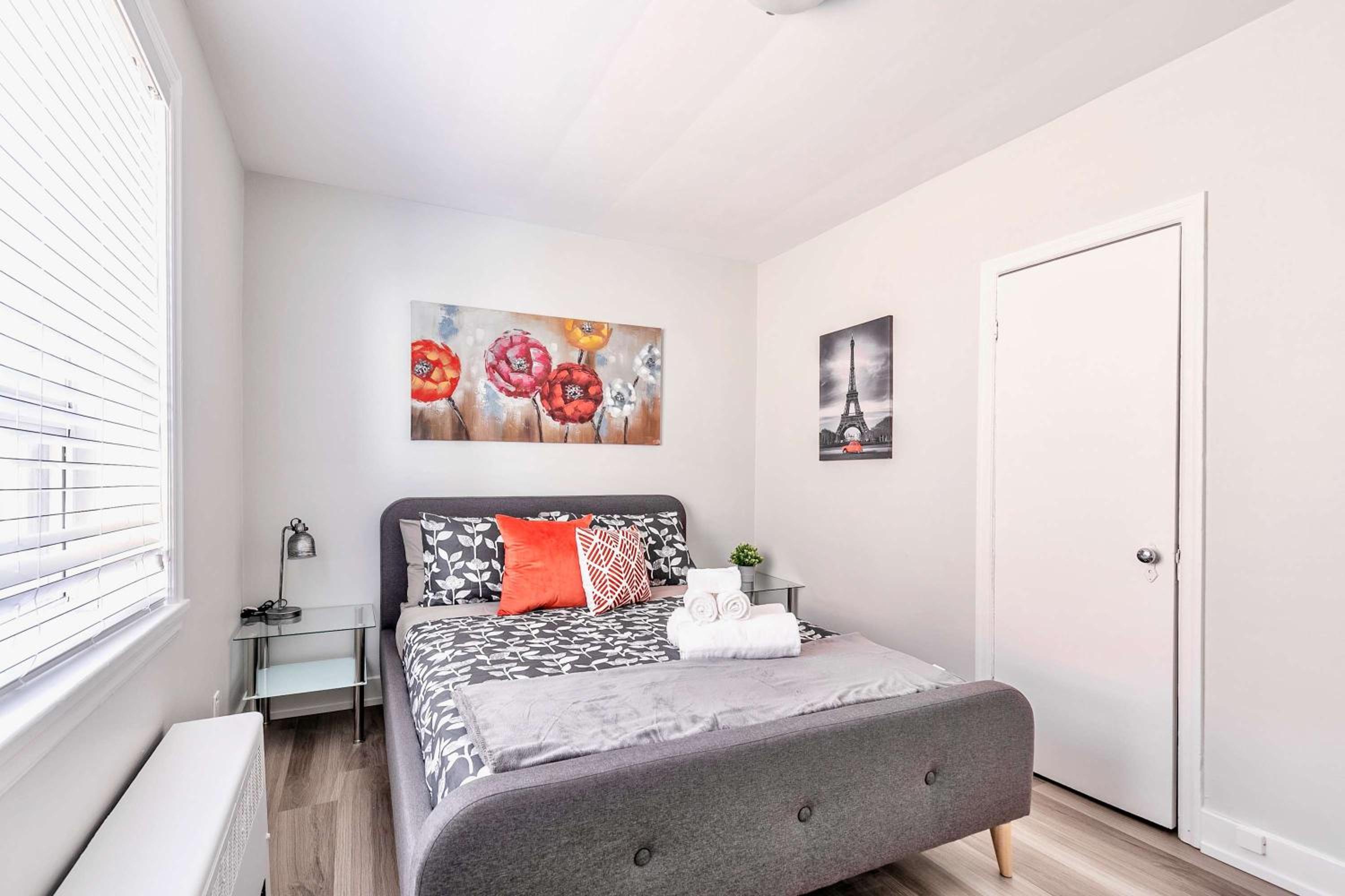 Central Corktown Apartment for City Explorers