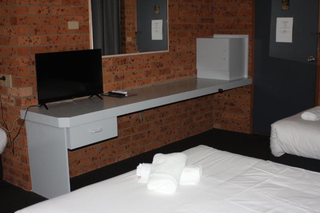 Bega Downs Motor Inn