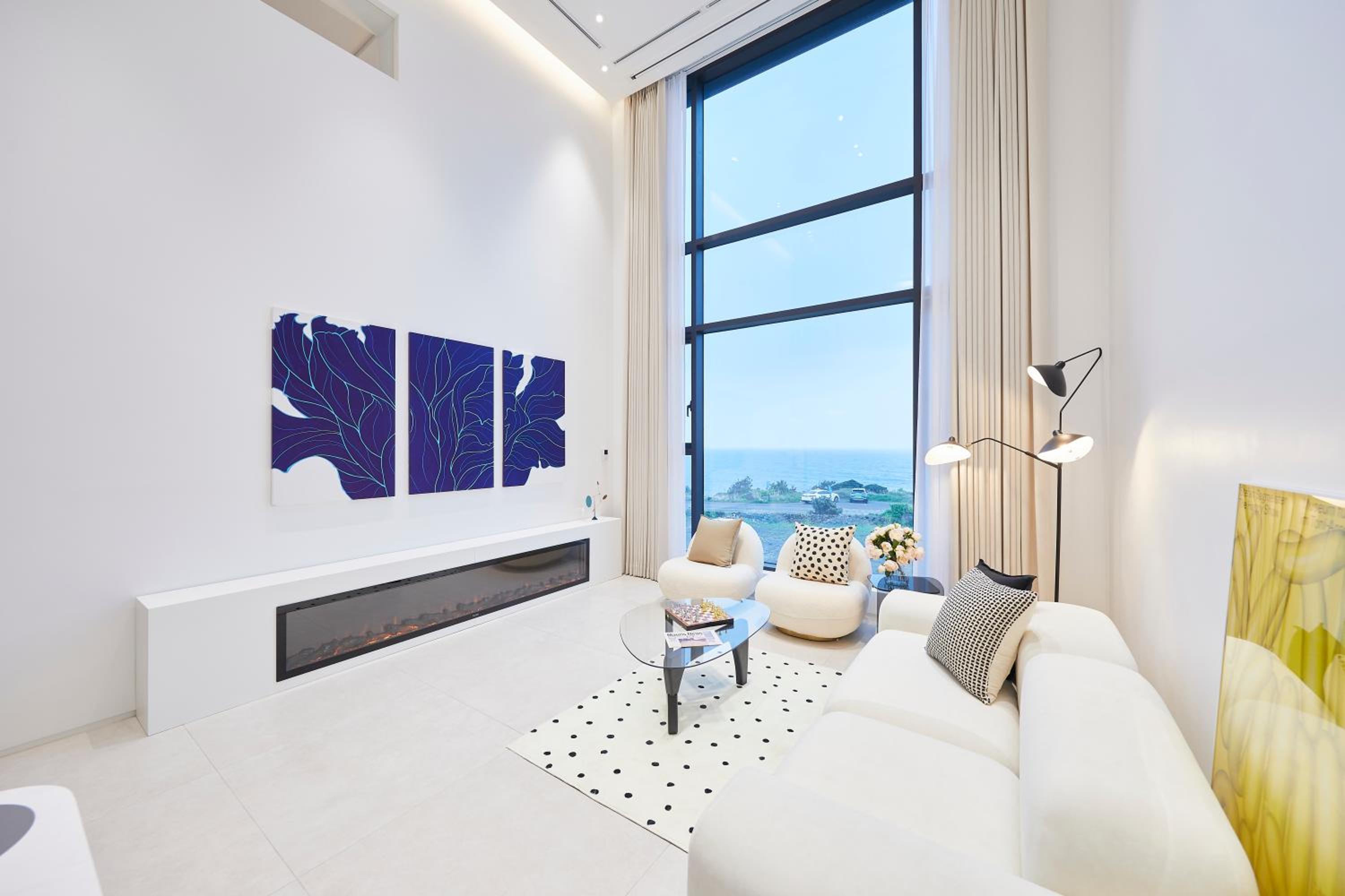 Dolphin Penthouse