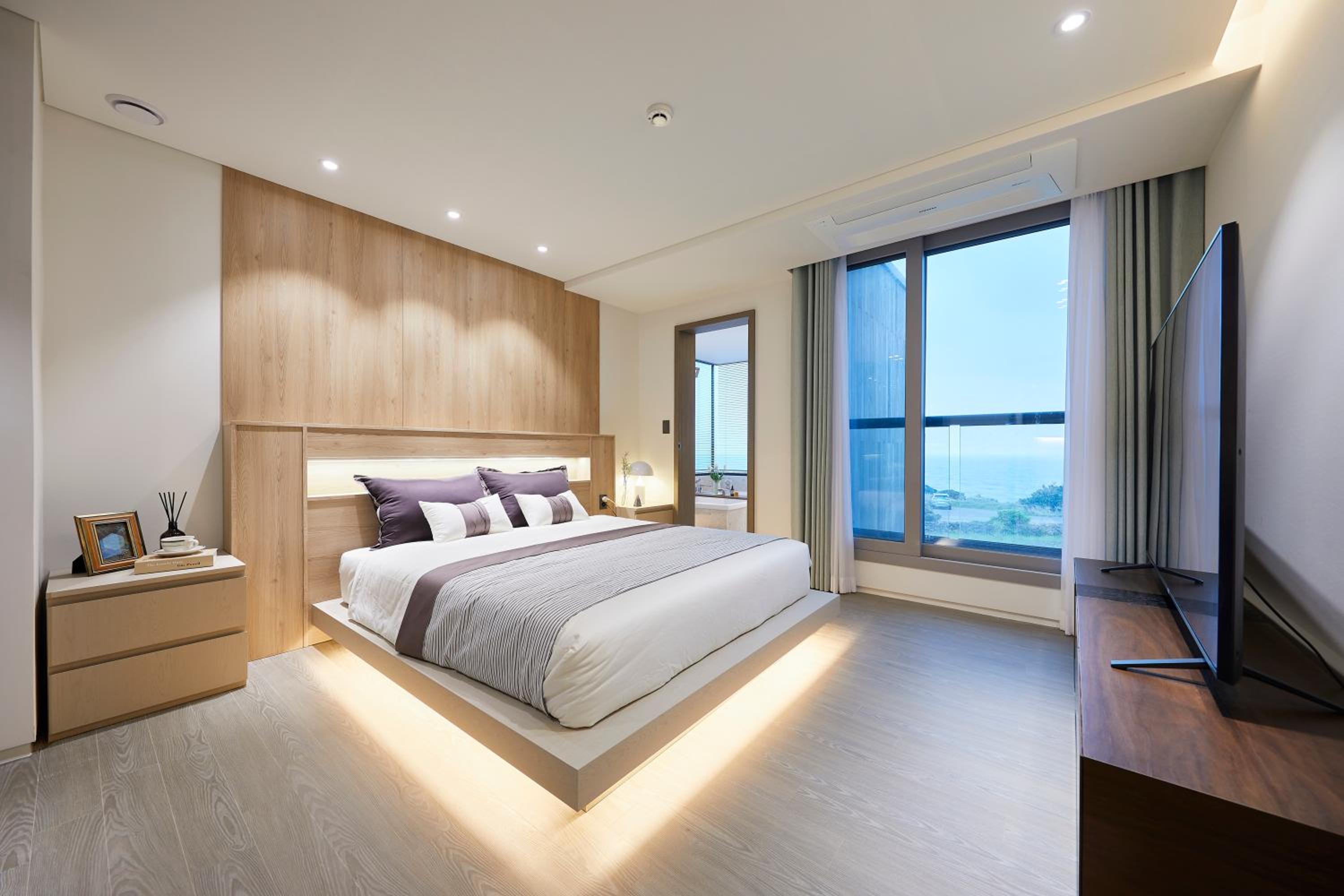 Dolphin Penthouse