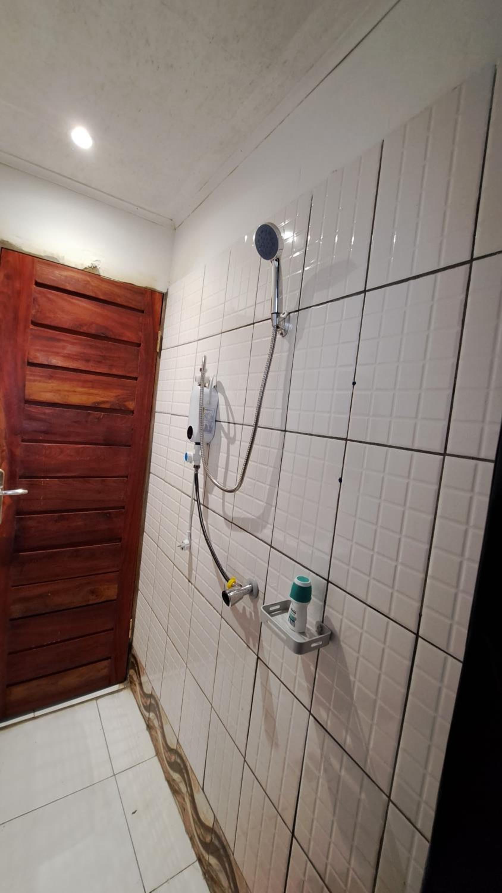 ResidenceGermanotech VIP 2e, Bonamoussadi,Logbessou,eau chaude, internet 2 balcons
