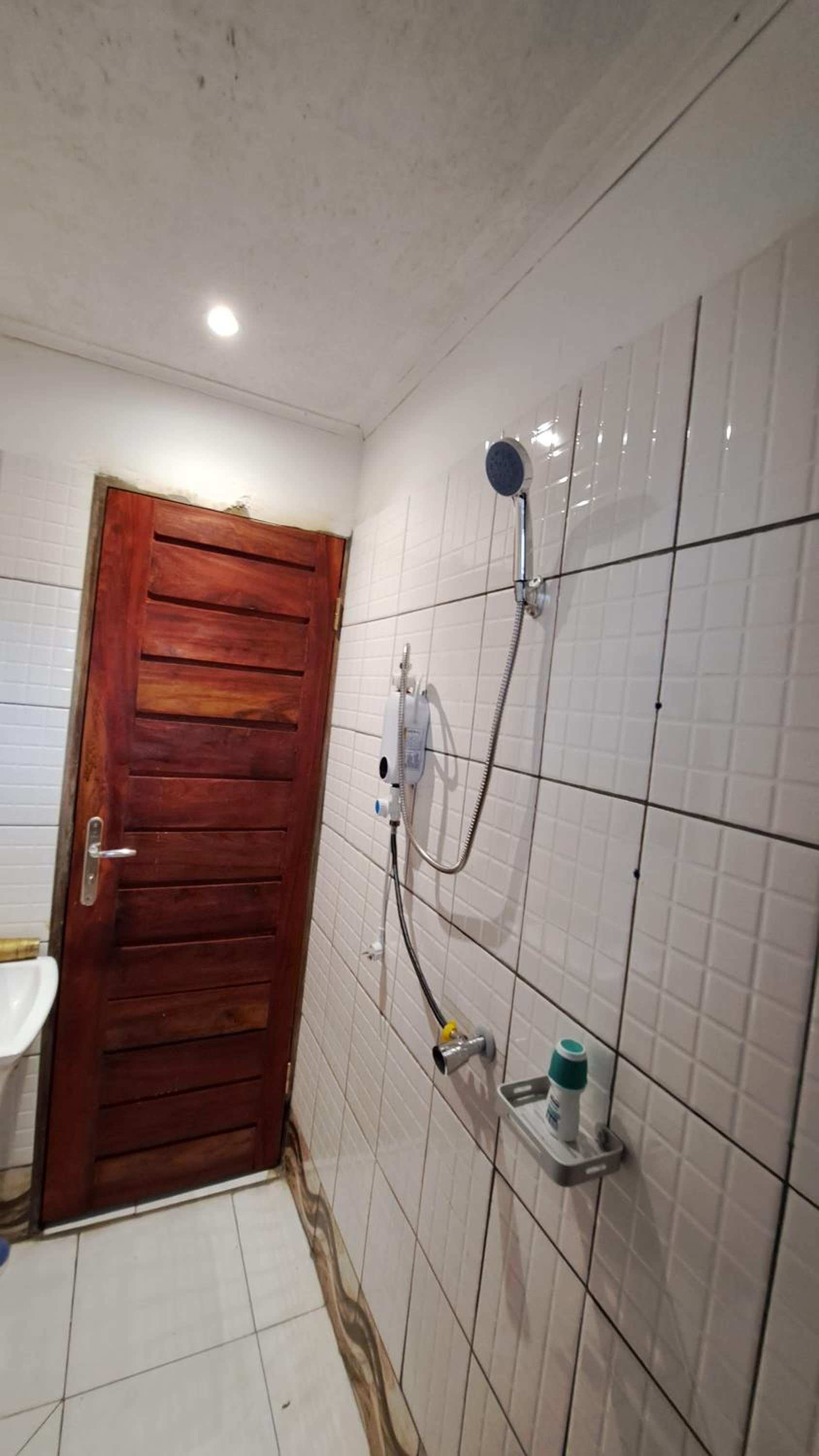 ResidenceGermanotech VIP 2e, Bonamoussadi,Logbessou,eau chaude, internet 2 balcons