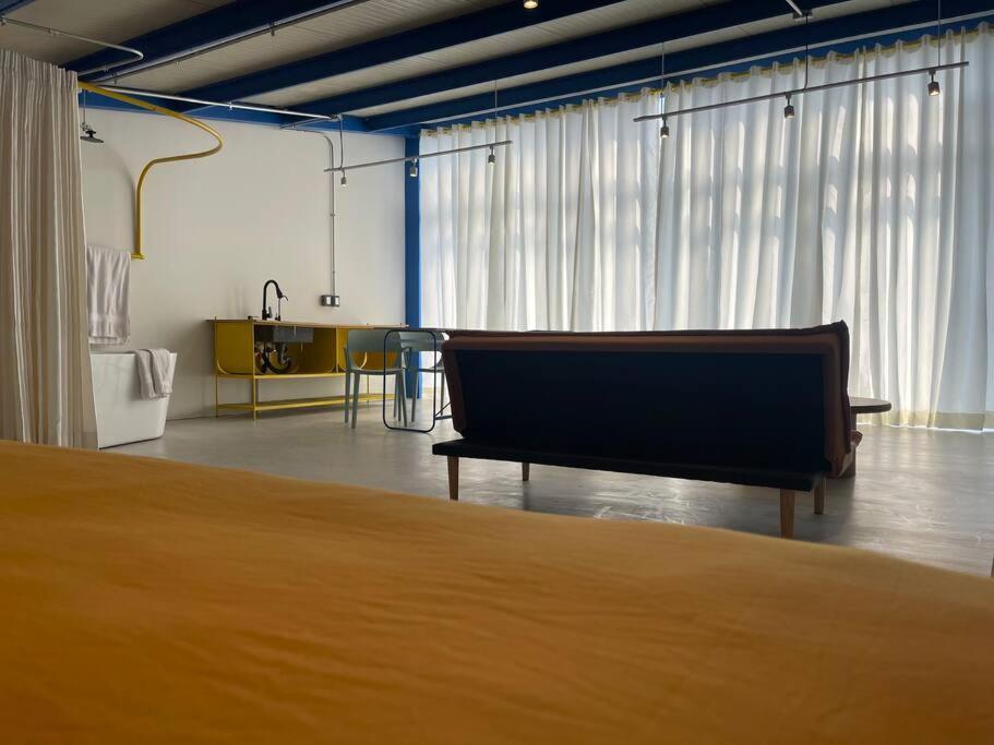 Aesthetic & colorido Loft con tina cerca al telmex view 4