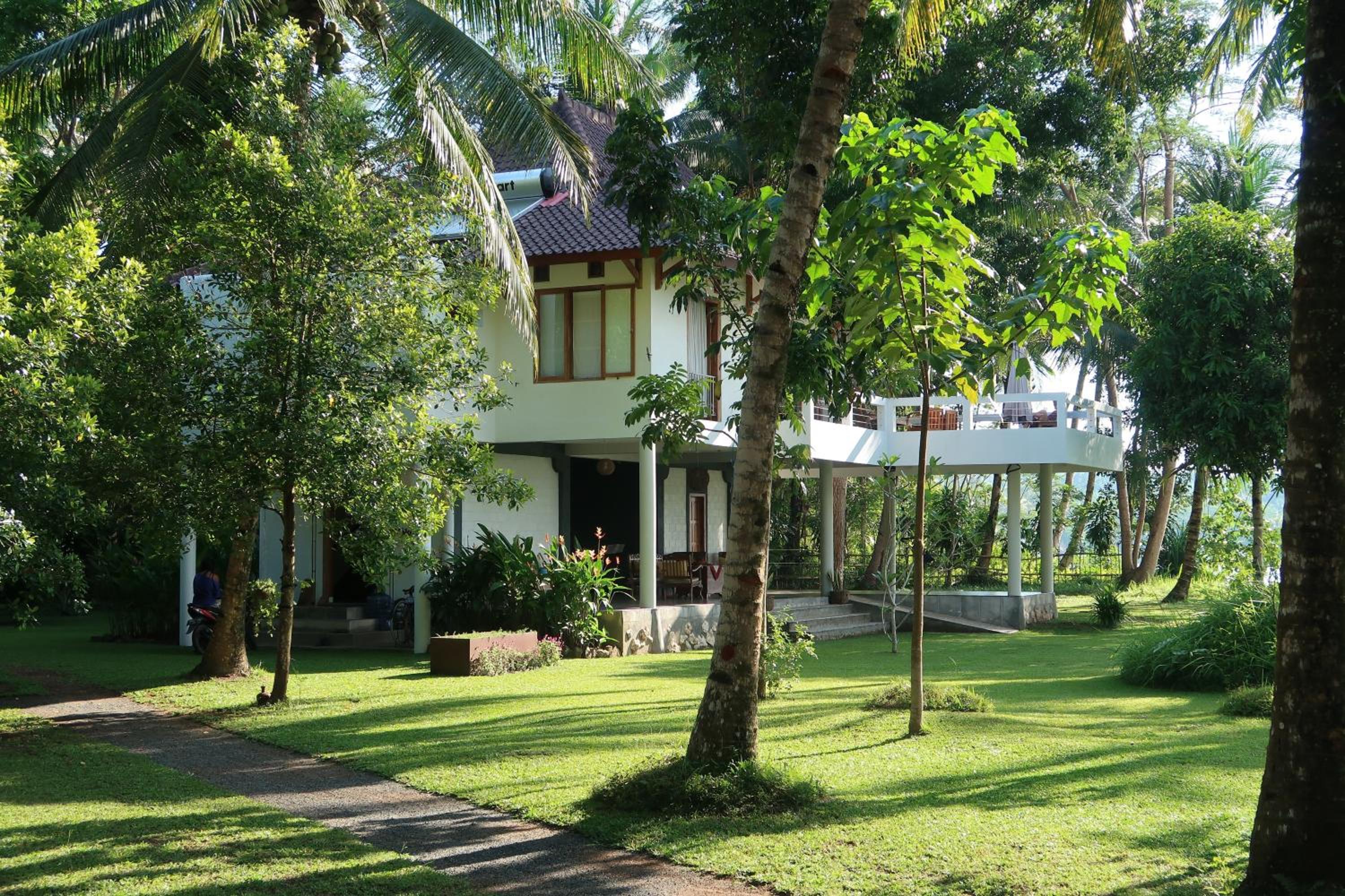 Villa Kanari Batukaras