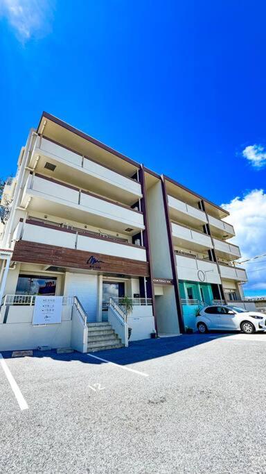 ocean terrace SESOKO 301