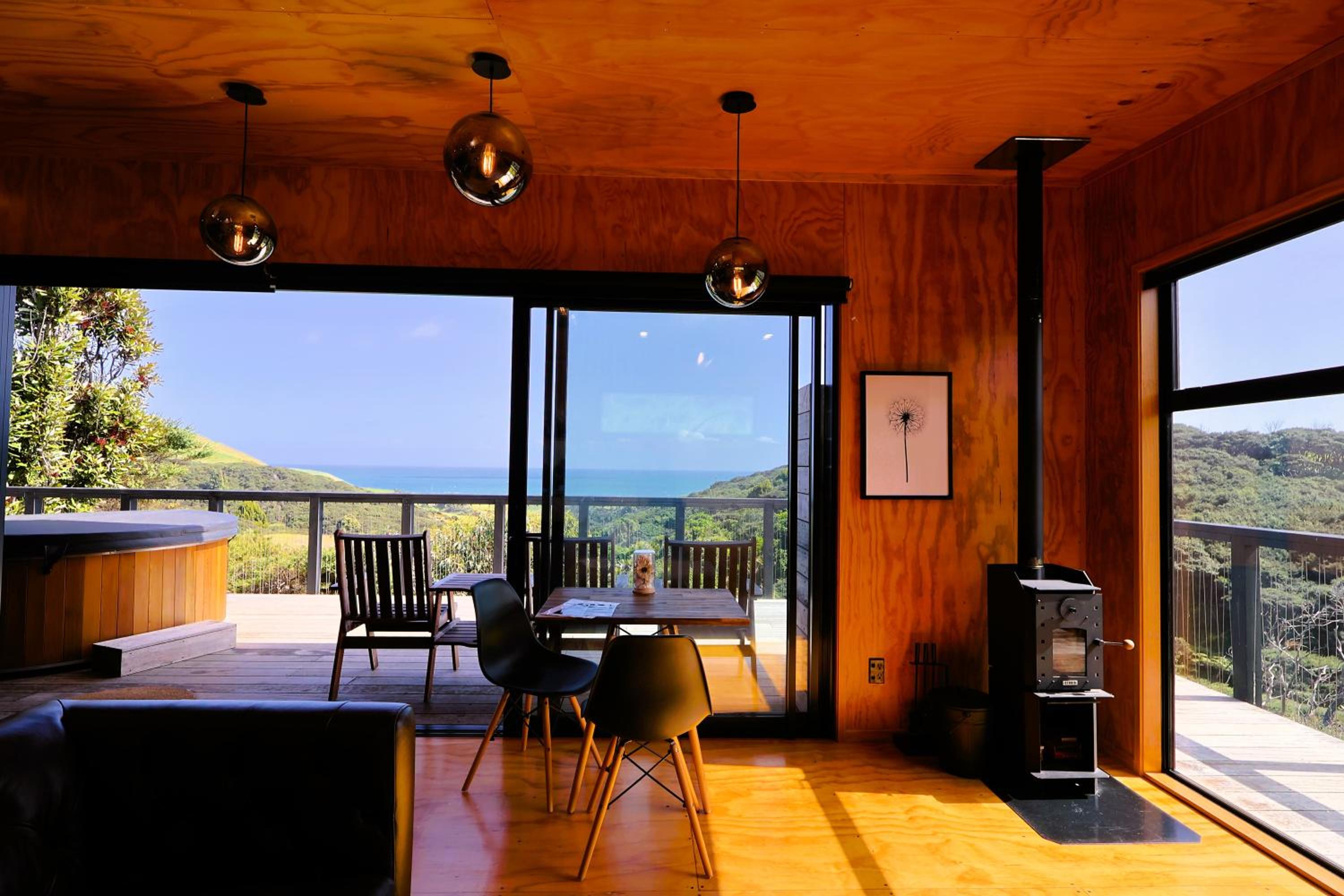 Foudre Suite with Hot Tub at Barrelled Wines Raglan