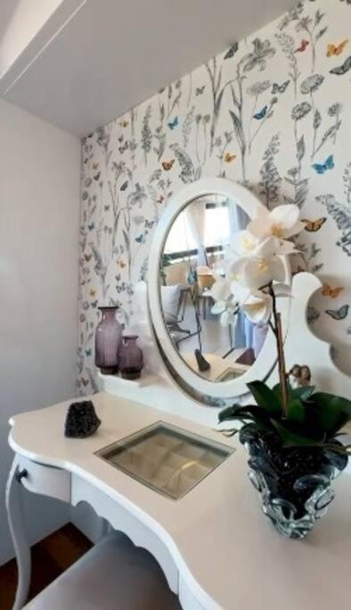 Apartamento de Alto Luxo na Praia da Costa, Vila Velha