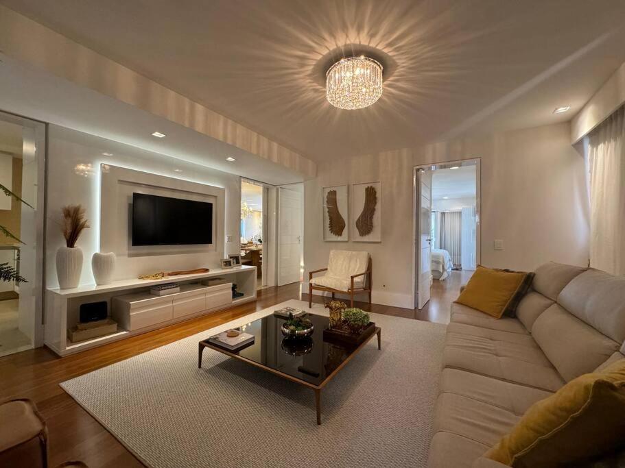 Apartamento de Alto Luxo na Praia da Costa, Vila Velha