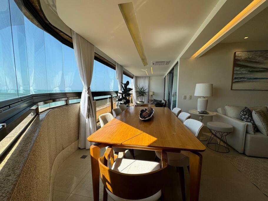 Apartamento de Alto Luxo na Praia da Costa, Vila Velha