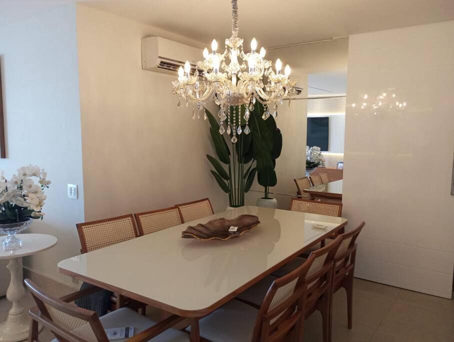 Apartamento de Alto Luxo na Praia da Costa, Vila Velha