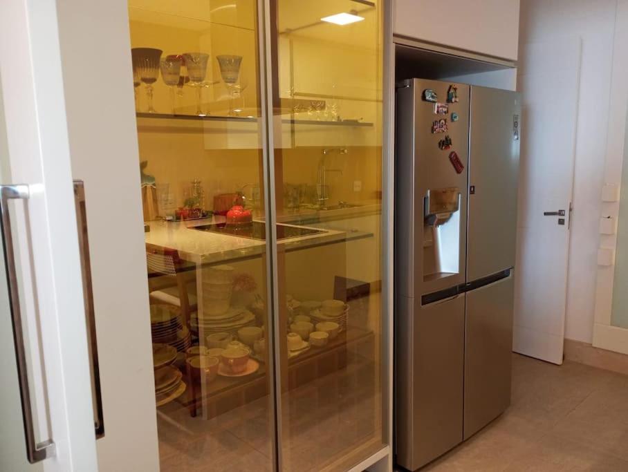 Apartamento de Alto Luxo na Praia da Costa, Vila Velha