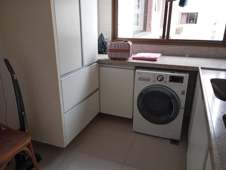 Apartamento de Alto Luxo na Praia da Costa, Vila Velha