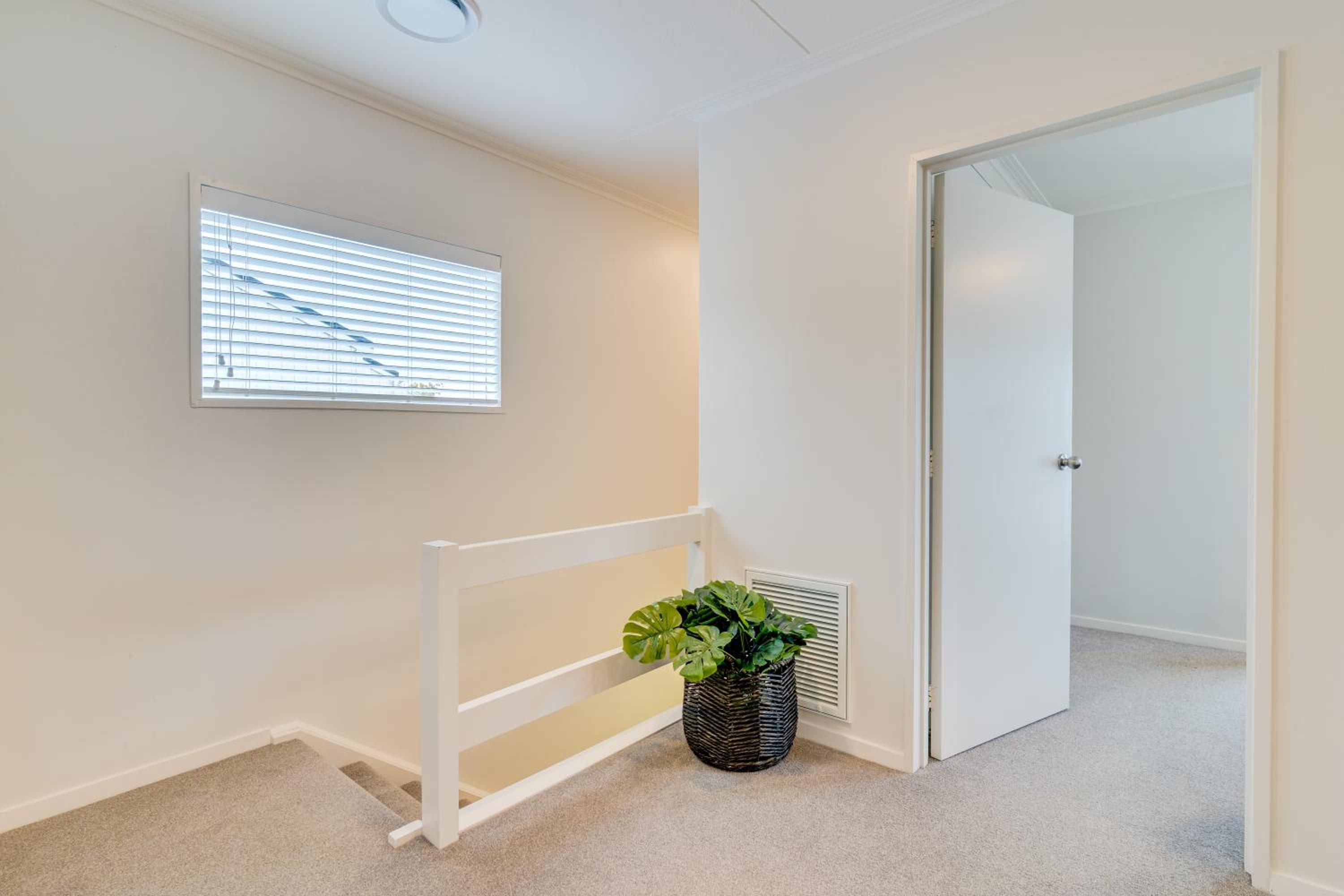 Contemporary in Roslyn