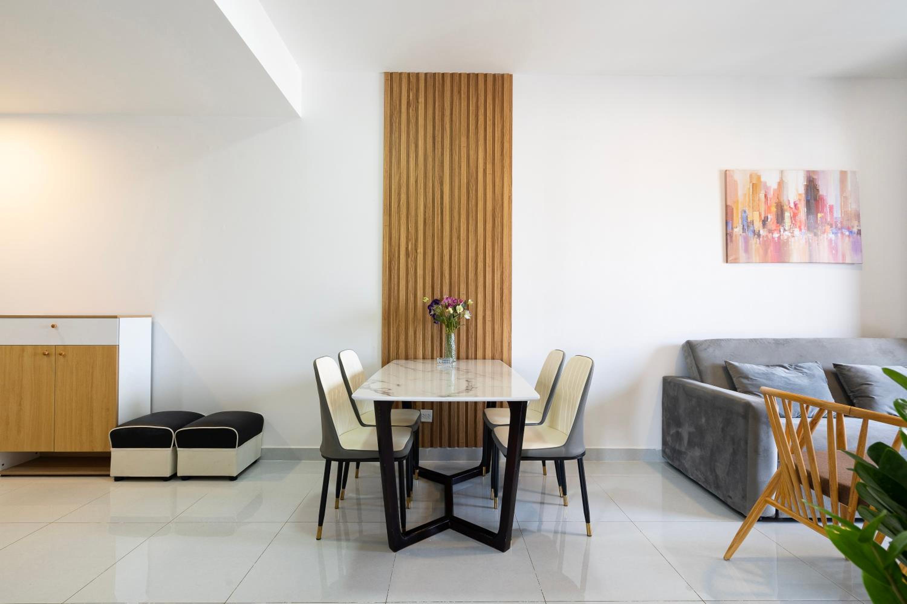 SOHO Residence - Central 2BR Apartment with Modern Comfort in District 1