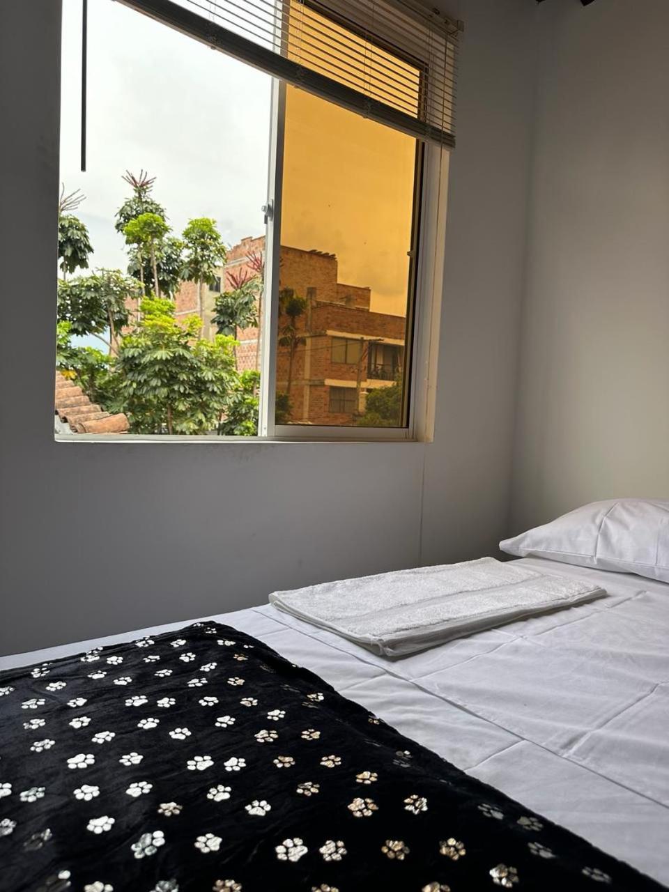 Hostal CasaBlanca, Laureles Estadio